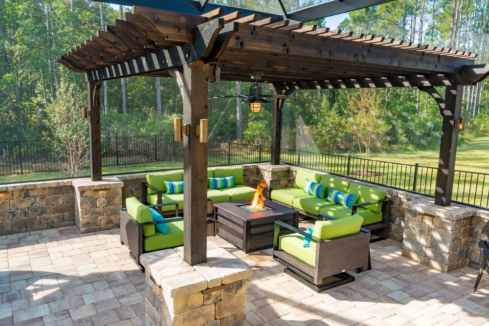 How To Choose Outdoor Furniture For Your Florida Backyard Pratt Guys - Most Durable Outdoor Furniture For Florida