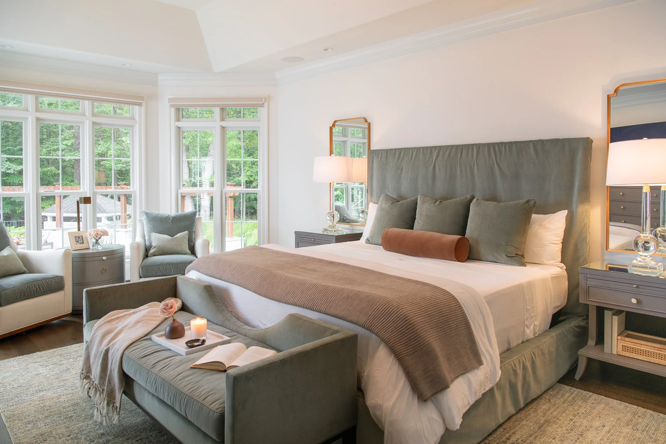 romantic suite bedroom Design-7-min.jpg