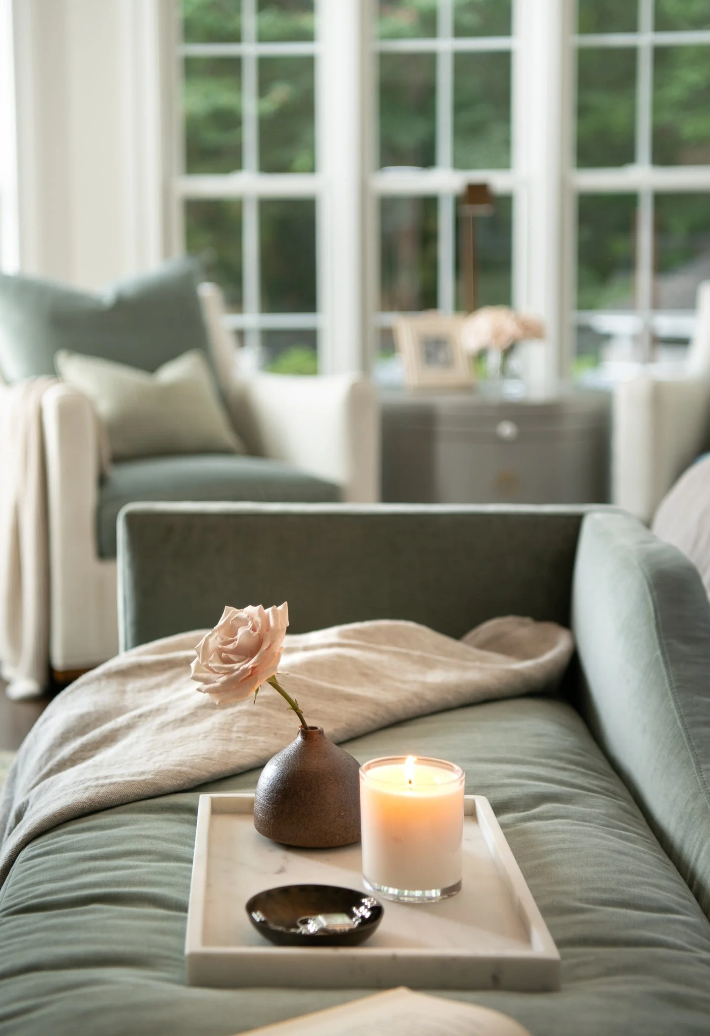 romantic suite bedroom Design-4-min.jpg