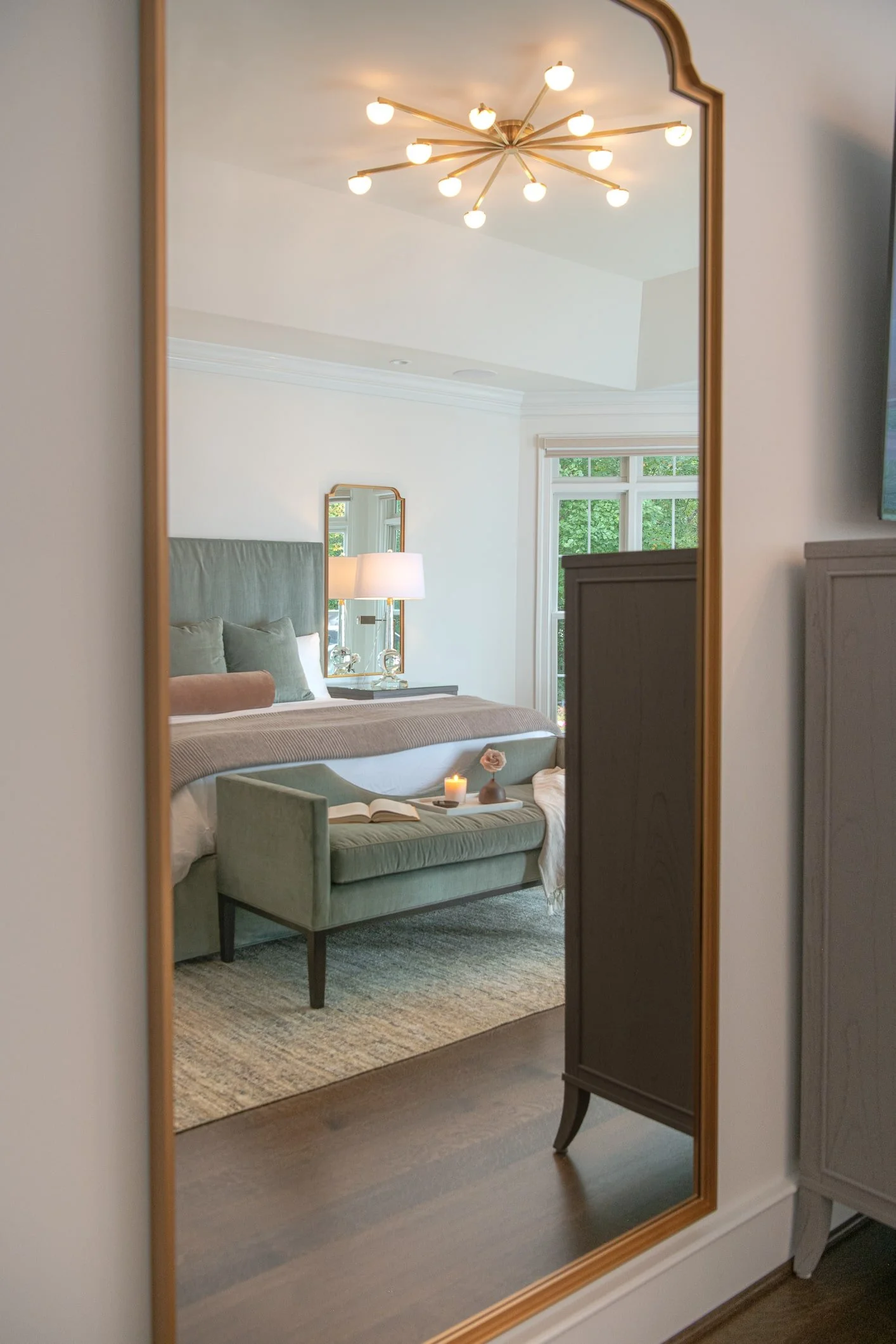 romantic suite bedroom Design-4-4-min.jpg