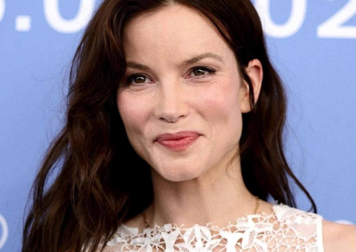 Kijken over de Grens met Sylvia Hoeks