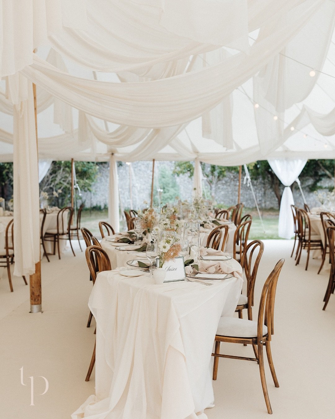 🤍From the couple who wanted a small wedding to feel high vibes.
🤍To the couple who wanted a big wedding to feel intimate.
🤍To the couple who were seeking effortless luxury. 
🤍To the couple who dreamed of summer florals fringed with lace.

I deliv