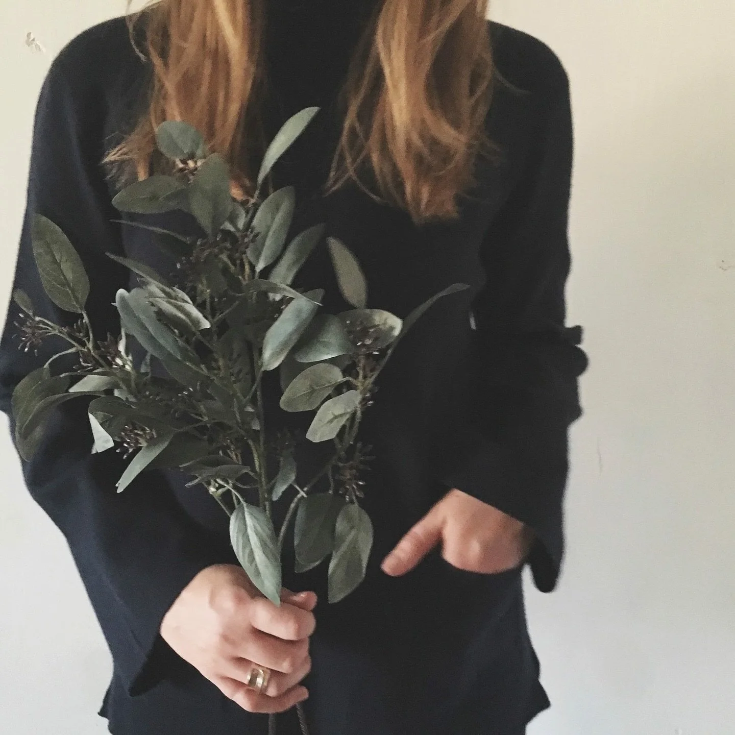 **Puts one foliage branch back into an arrangement - florist alter ego hair toss...**

An exceptional wedding planner isn&rsquo;t just a clock watcher, they are able to do it all because they&rsquo;ve done it. 

I&rsquo;ve managed bars, orchestrated 