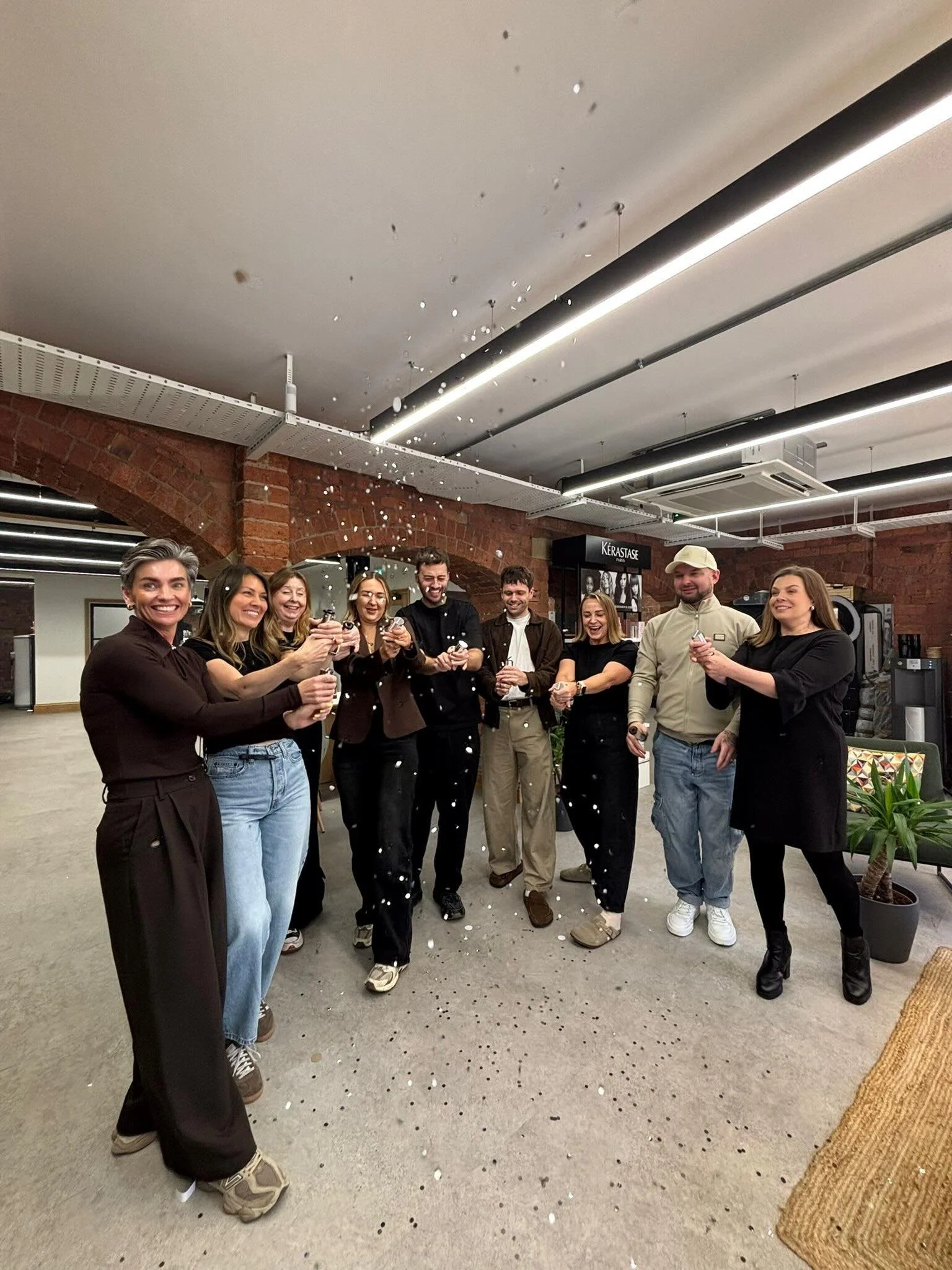 Colour Specialist LE26-1 

Growth happens when you challenge yourself alongside the right people.

Completing the L&rsquo;Oreal Colour Specialist course has been an unforgettable experience. I&rsquo;m so grateful for the shared knowledge, the challen