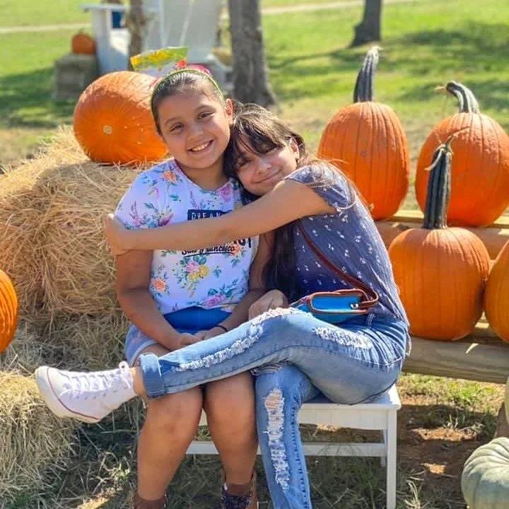 Only 2 MORE DAYS until we open! Who else is excited for opening weekend?!
&bull;
&bull;
#pumpkinpatch #pumpkinharvest #seasonalfarming #pumpkineverything #ilovefall #falldecor #PumpkinPicking #pumpkinseason #countryfarms #perfectpumpkin #FarmLife #sw