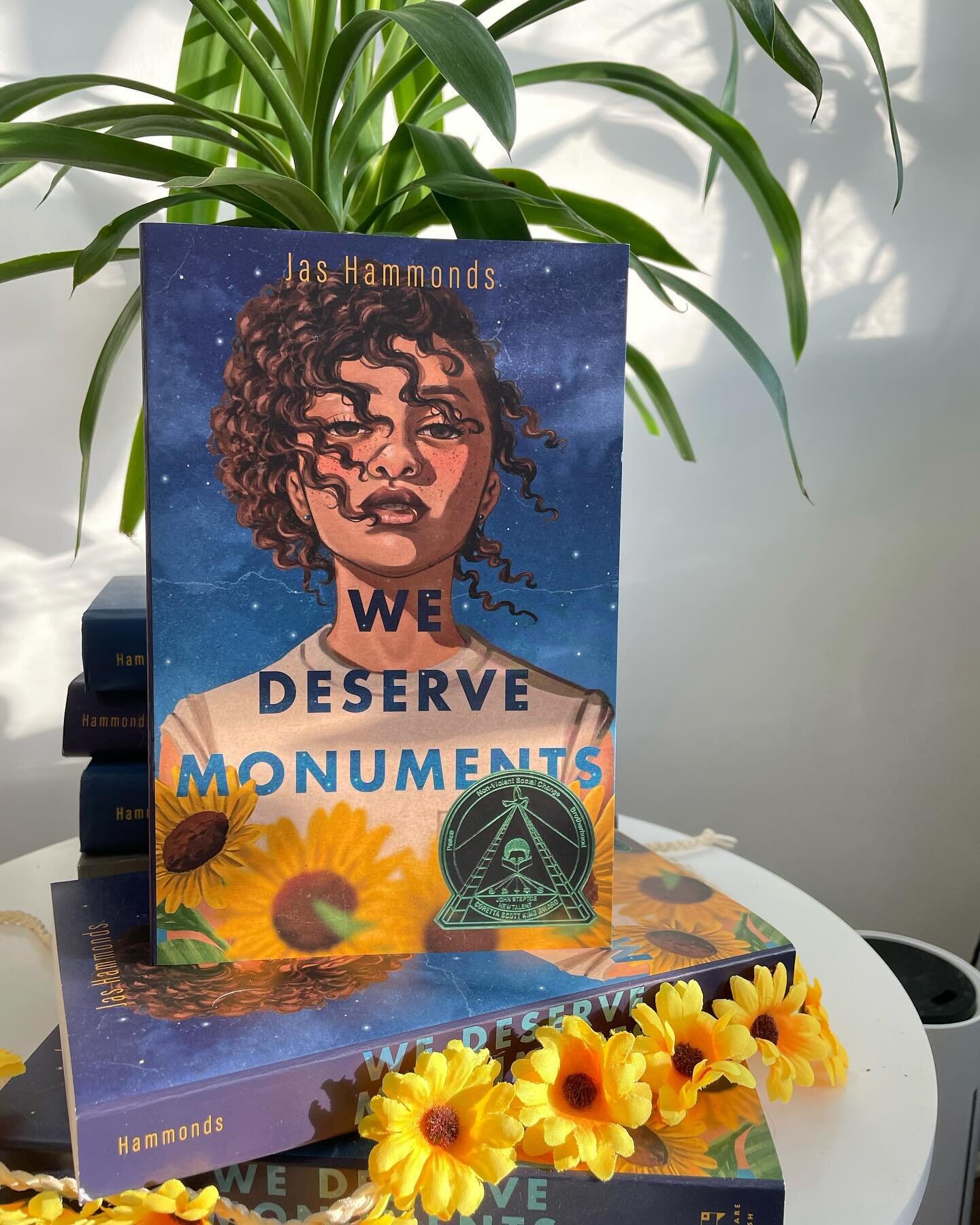 🌻 We Deserve Monuments Paperback 🌻

We Deserve Monuments has officially been in paperback for a week! Thank you so much to everyone who came out and celebrated with me. My second author tour was exciting and exhausting. every time I thought I could