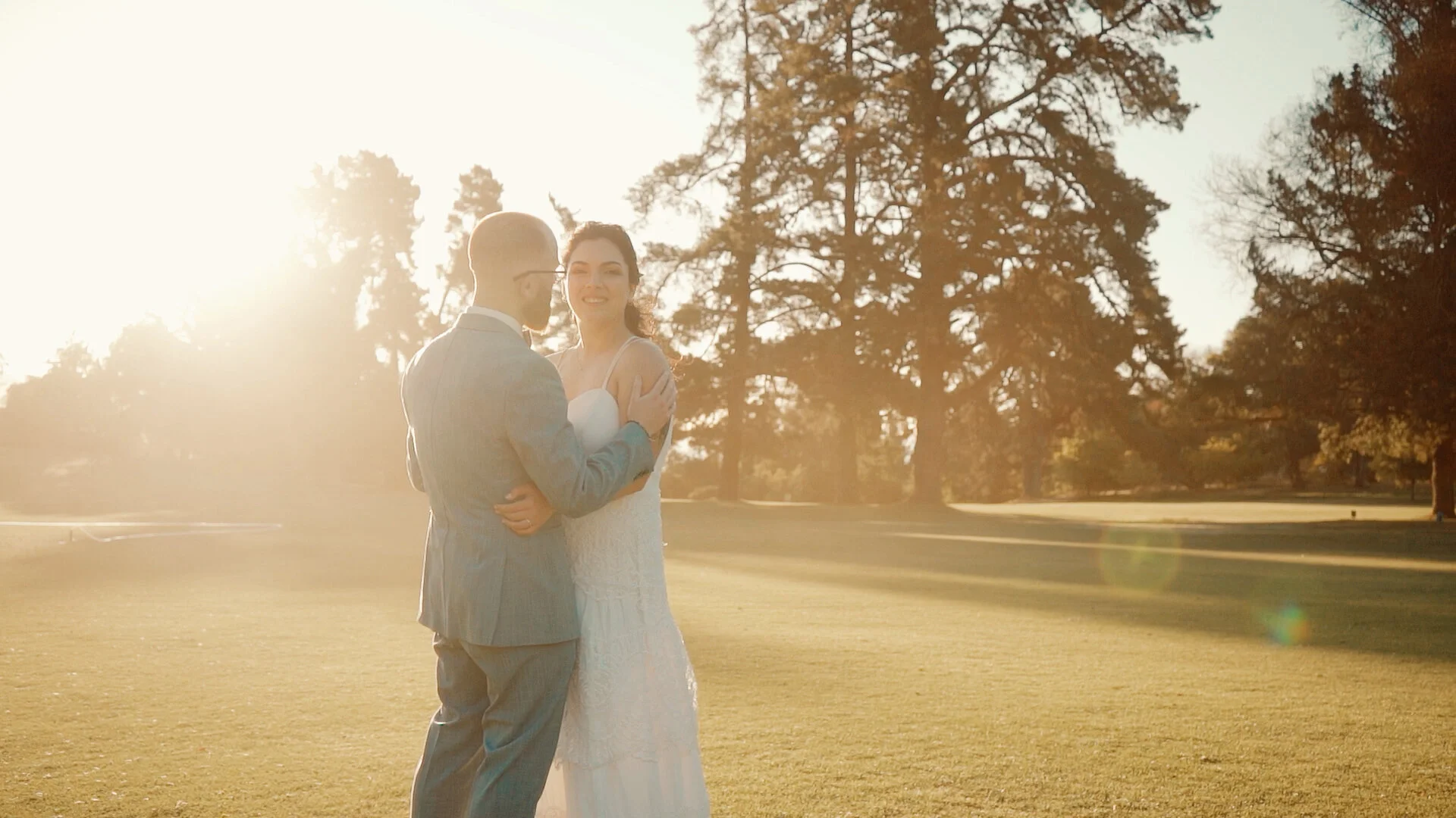 Montse y diego prep 1.00_06_40_20.Imagen fija005.jpg