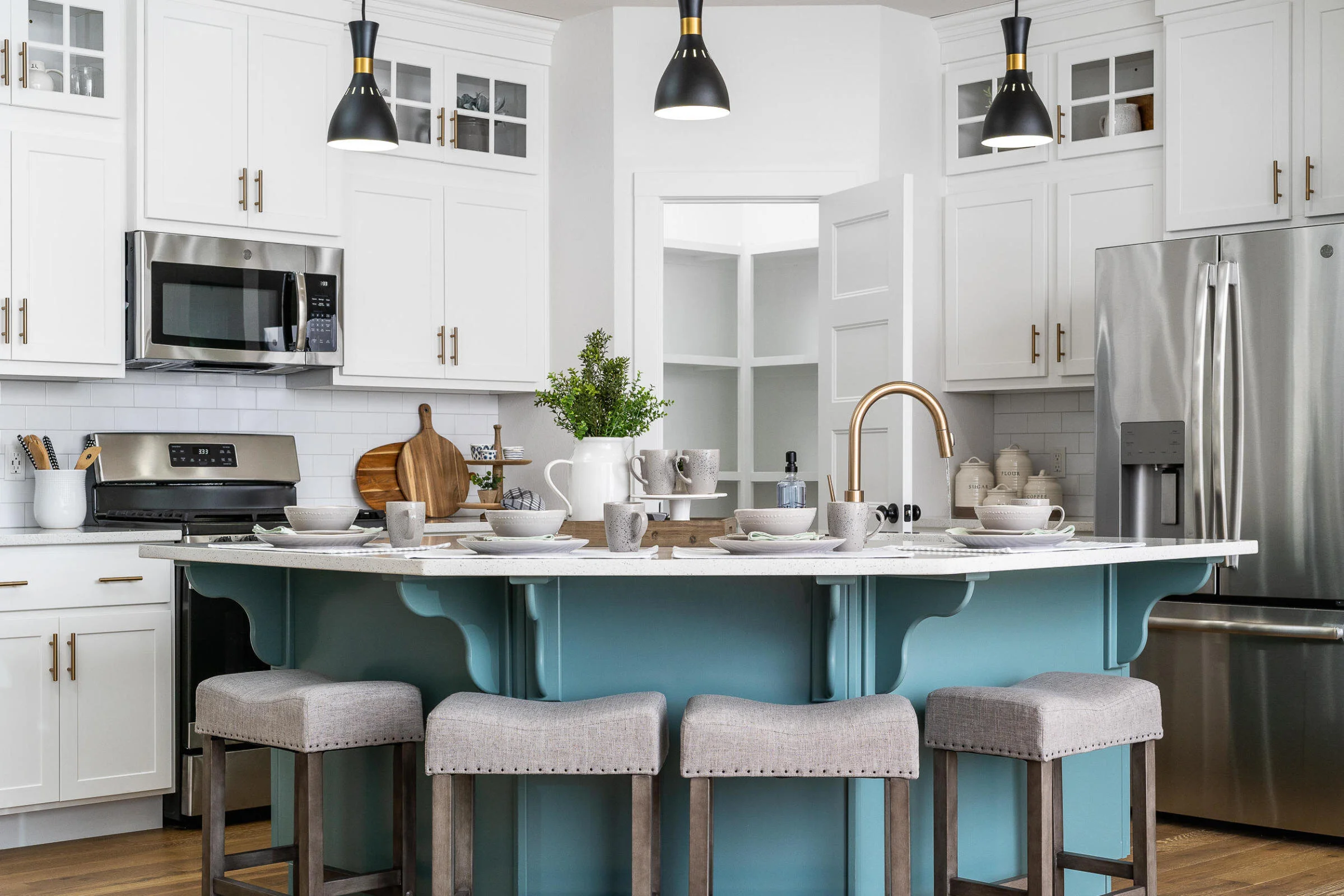 Kitchens — Kitchenland