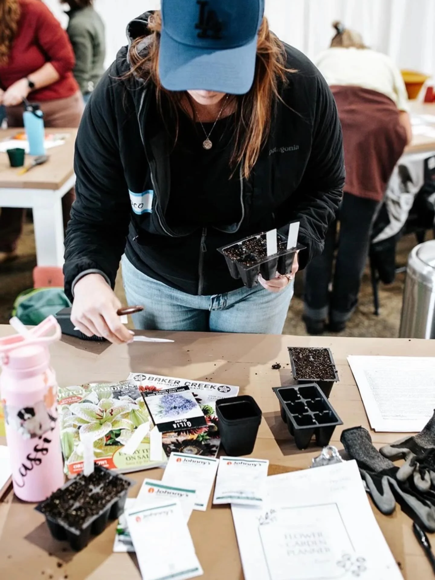 WE ALL START SOMEWHERE. Did you know farmers consider you a beginner for your first decade?

Seven years in, I still feel it&mdash;because in farming you often only get one real try per season&hellip; and every year brings a new plot twist.

Smoky su