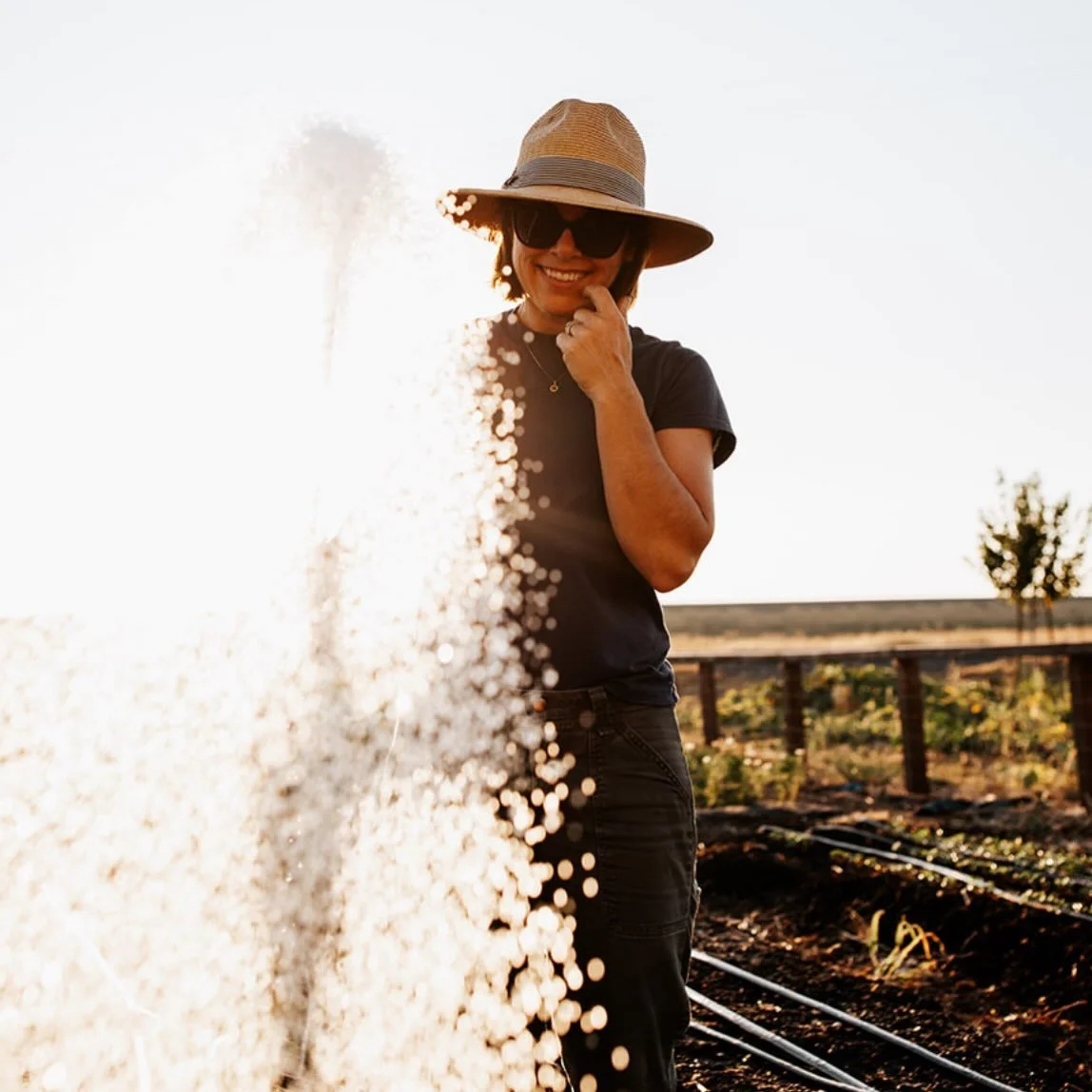 DO YOU LIKE READING? Stop scrolling.

What are you reading this fine Tuesday morning? Are you sipping coffee with the bad news of the day? Maybe some catastrophic natural disaster photos on Instagram? 

I invite you to enjoy something a little more u
