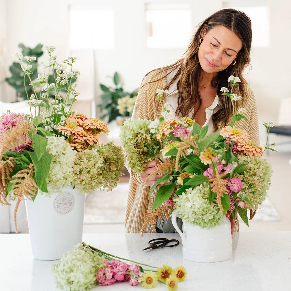 BULK FLOWERS FOR YOUR PARTIES! Our specialty.

Did you know that our farm&rsquo;s focus is creating bulk flower kits so you can knock out your own event florals at home? 

Baby shower, dinner party, or wedding? Our bulk buckets include everything you