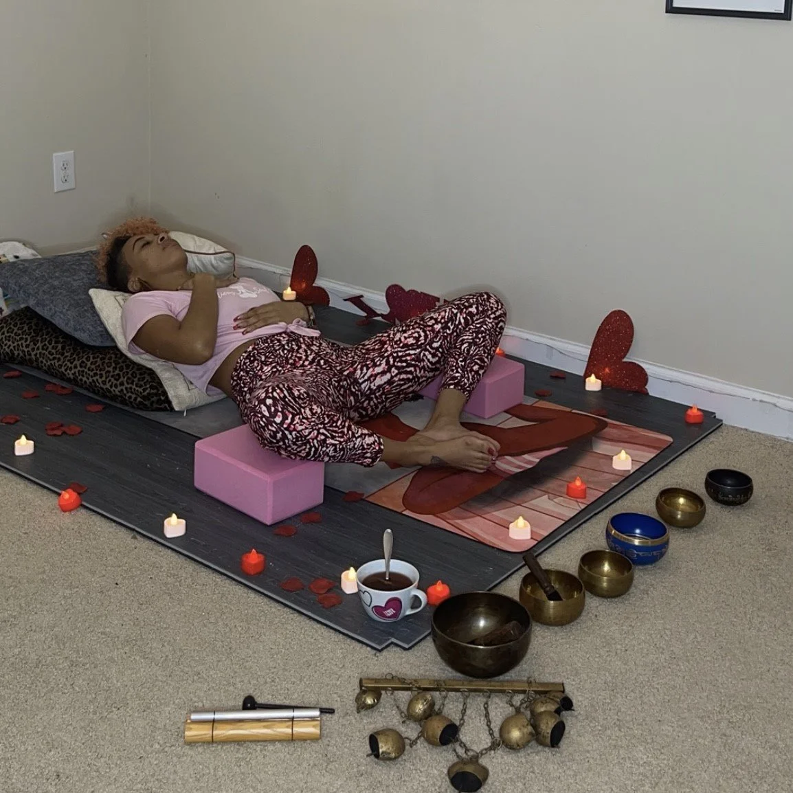 YOGA FOR EVERYBODY: USING PROPS TO CREATE A PRACTICE THAT WORKS FOR YOU, NOT AGAINST YOU 