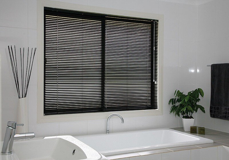 aluminium-venetian-blinds-e1486623881472.jpg