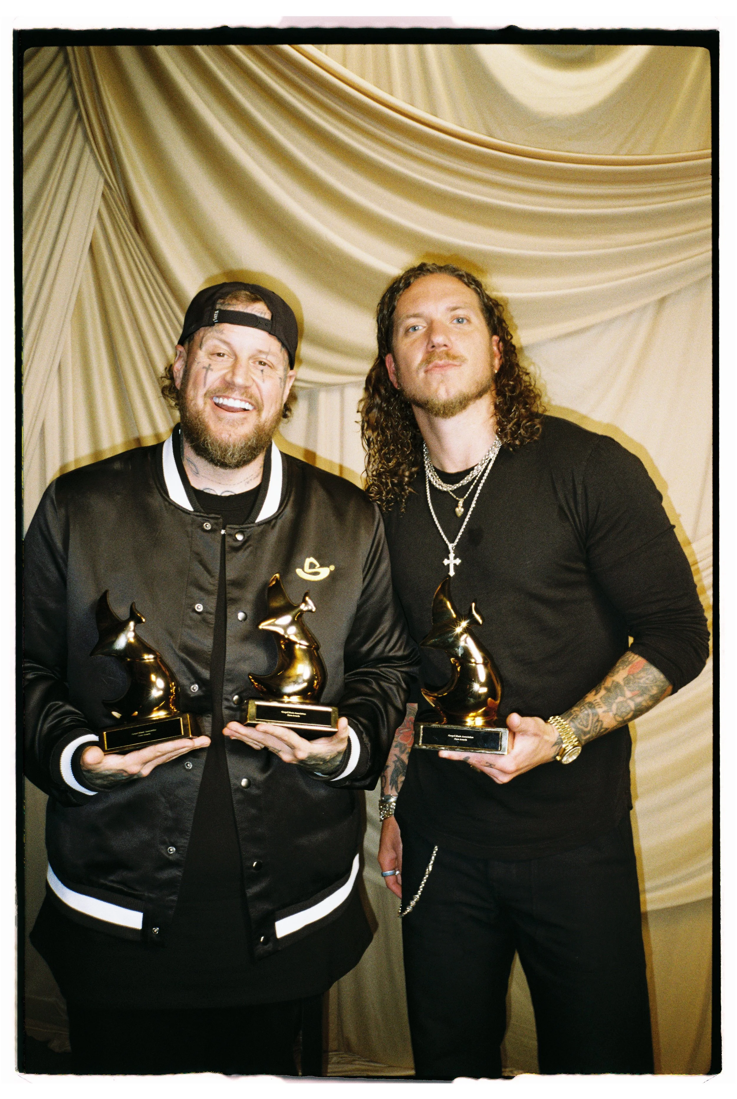 DD_3451_Gold 200_374813-R1-043-20.jpg