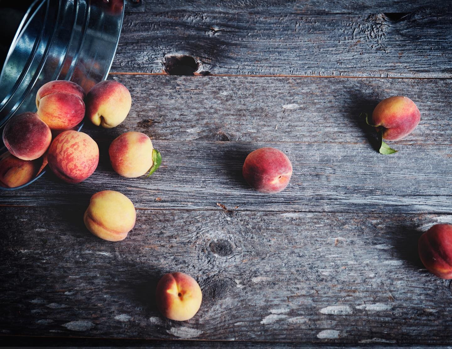 What is a Food Drop?

A Food Drop is our way of showcasing the food, dishes and ingredients that we are working on and excited about. Food Drops will take on many forms, from sweet desserts to savoury dinners and everything in between. 

Once a Food 