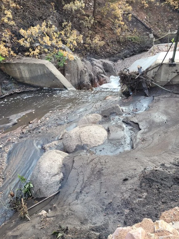 Picture of the BWWD Weir before any work was done after the flash flooding