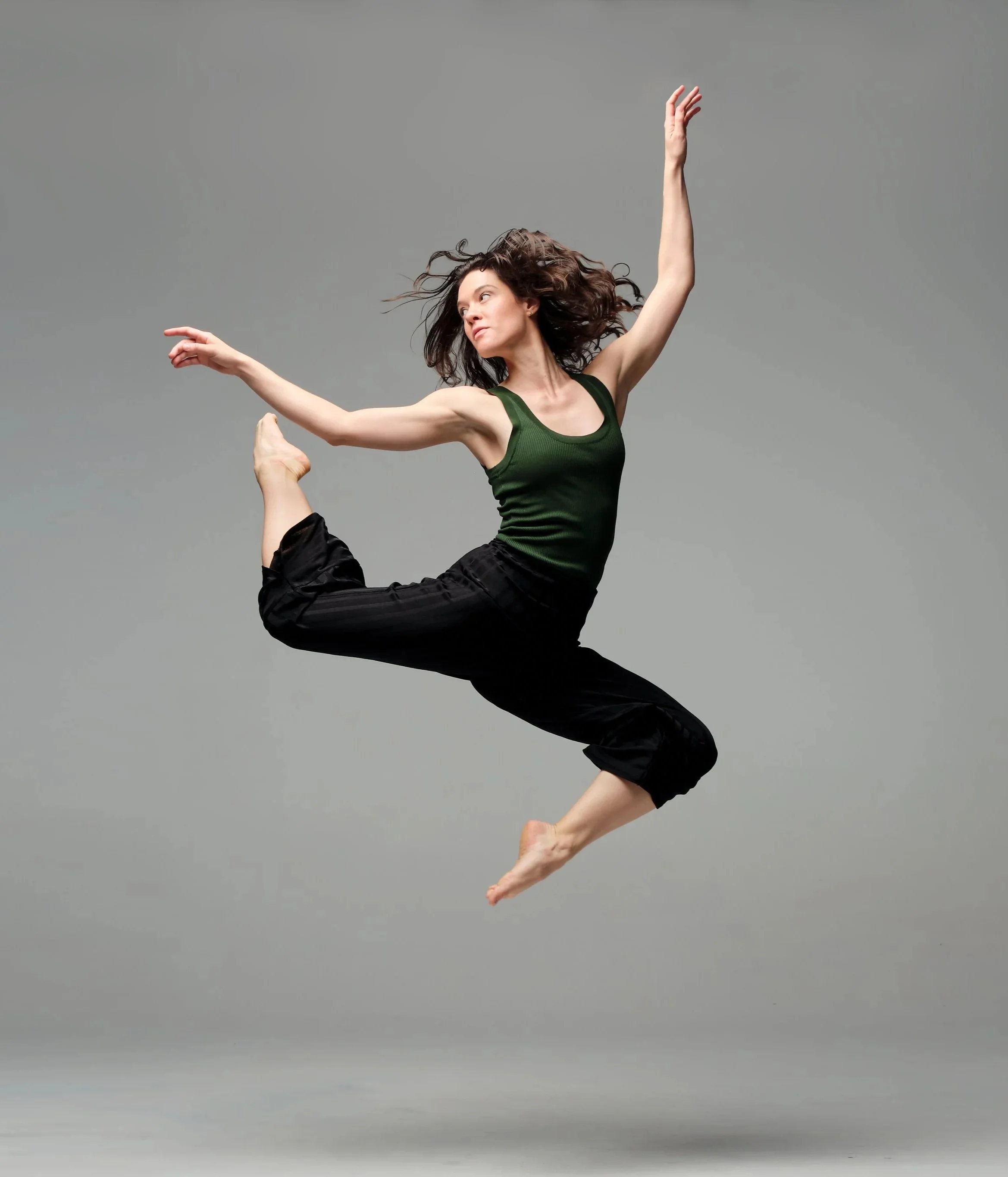 Photo by Andrew Fassbender for Rachel Neville Studios, Periapsis Music & Dance Company
