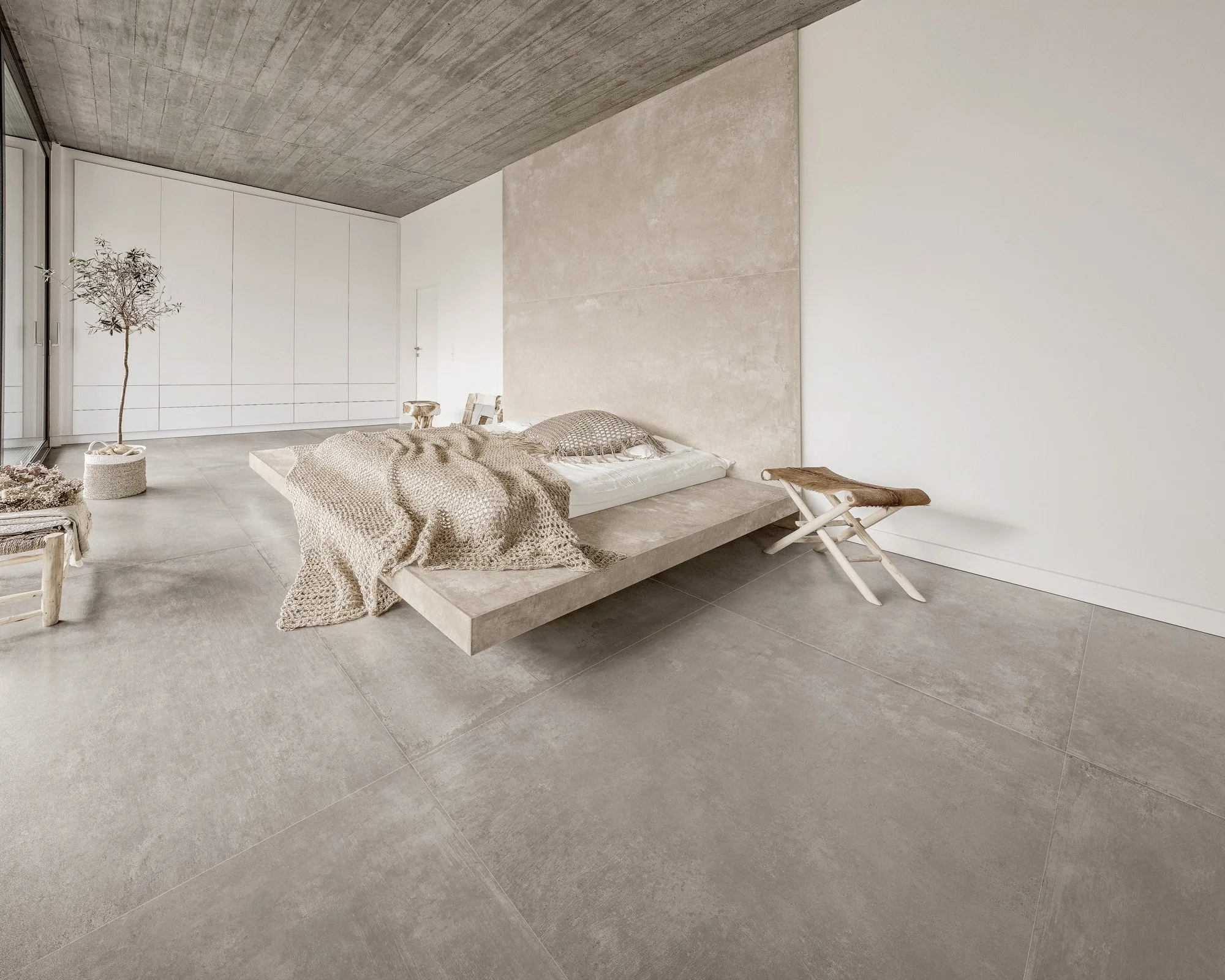 Ark Silver concrete look porcelain tile with matte finish for floor and wall