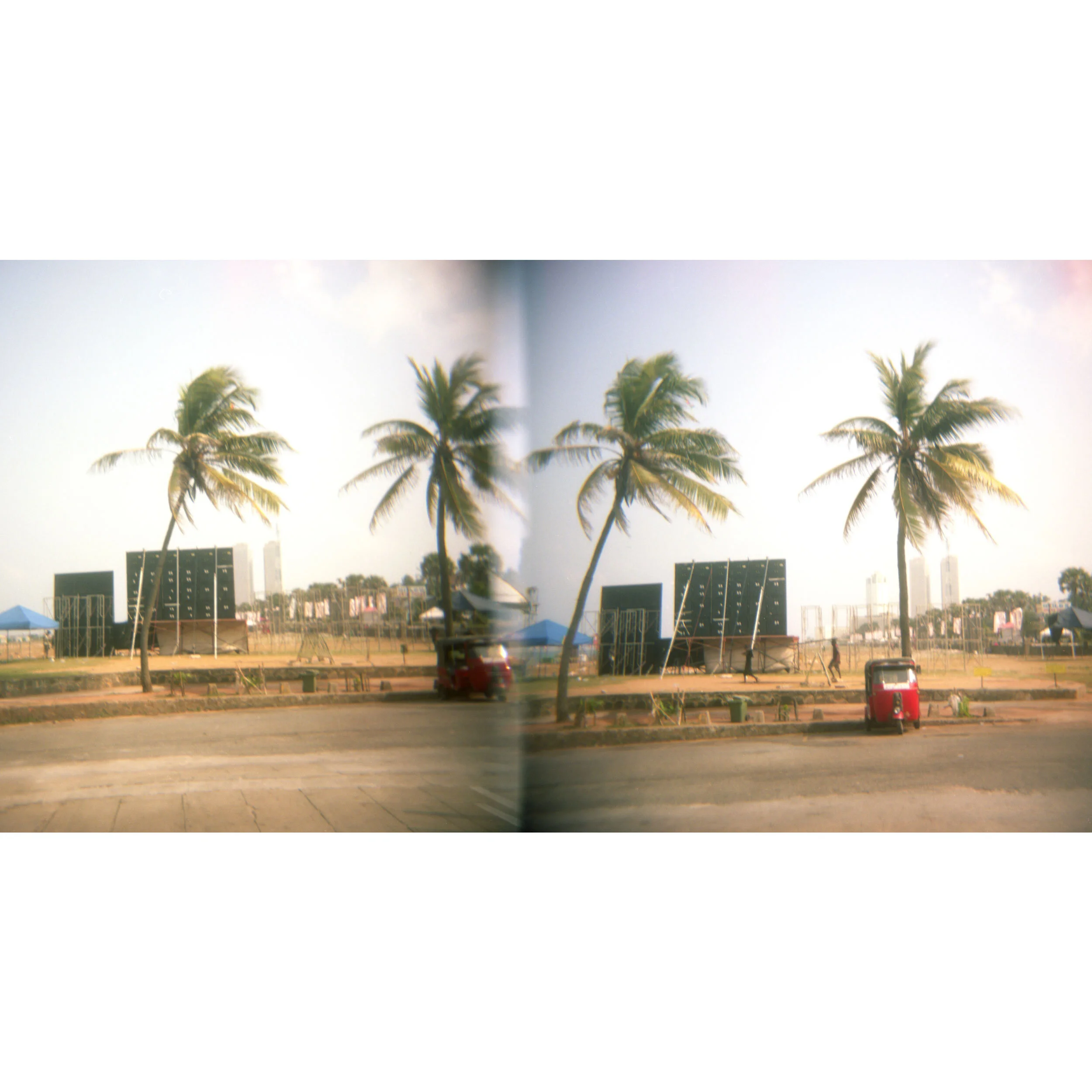 Red Tuk-tuk, Sri Lanka