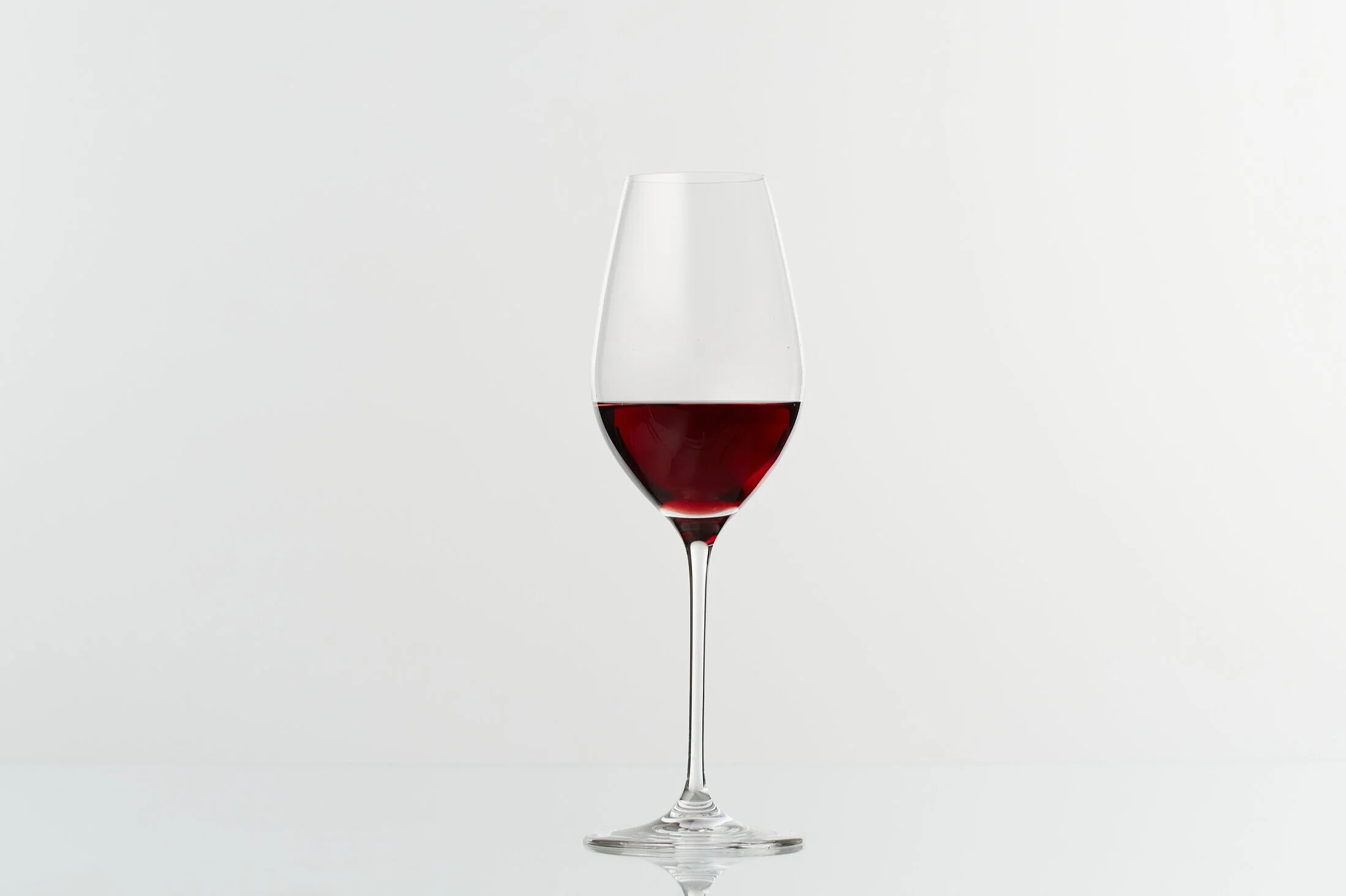 Vulcano Merlot - Best Glass for Medium-Bodied Red Wines