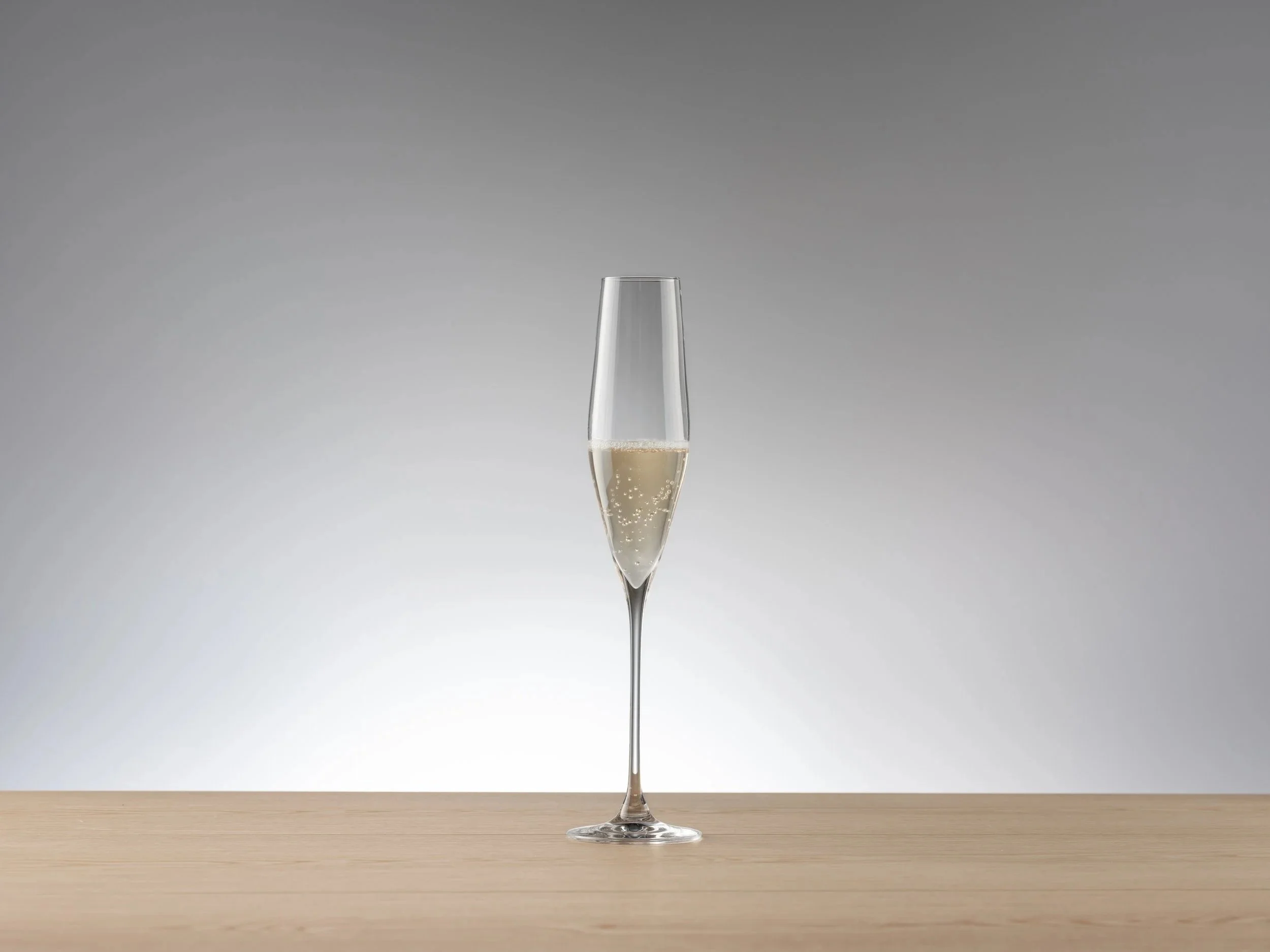 Verona Champagne- Best Champagne and Sparkling Wine Glass