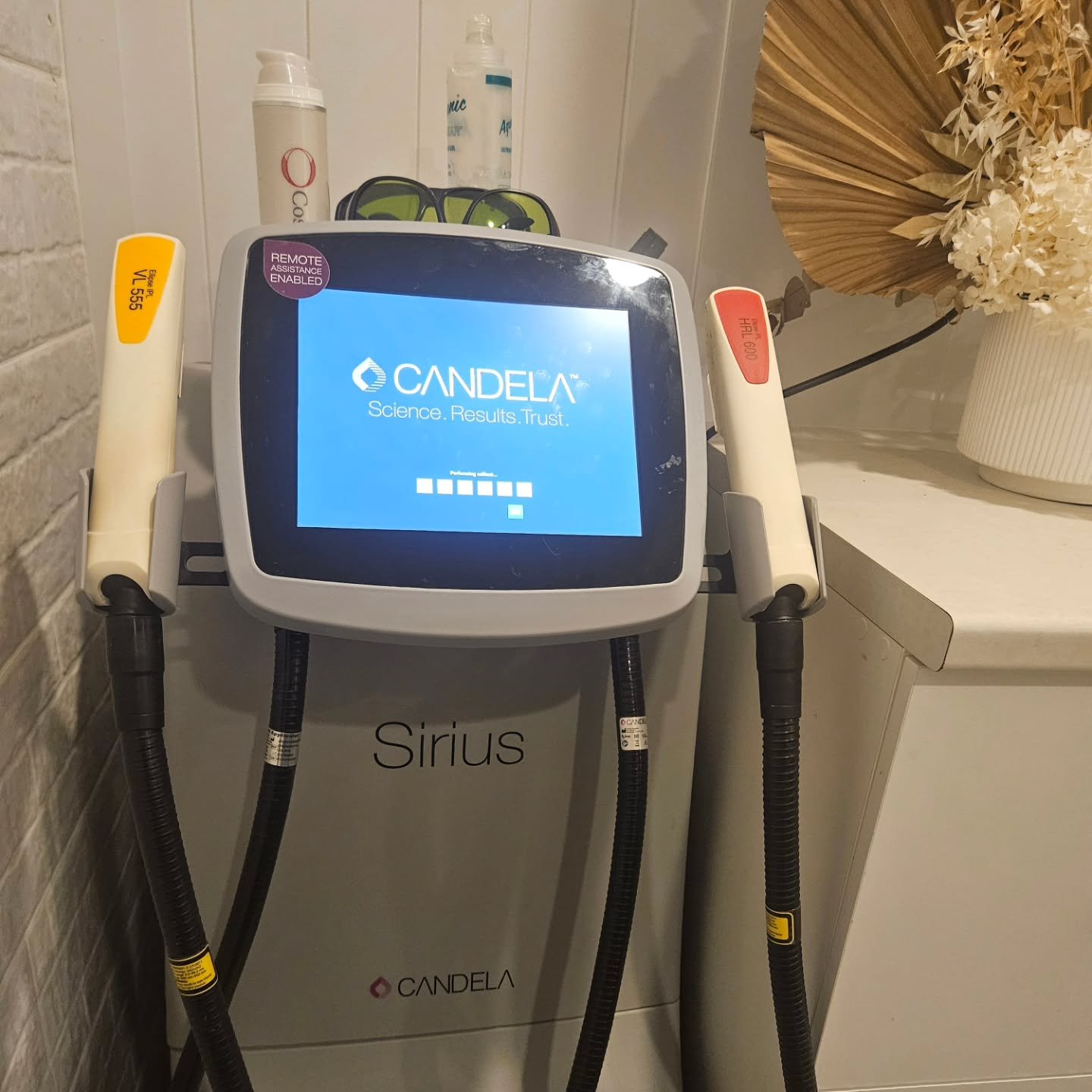 Now is the time to treat pigmentation, before the weather starts to warm up again 😎
There are a few different forms of pigmentation and not all can be treated with an IPL machine. 
Book in for a complimentary skin consultation to find out more about