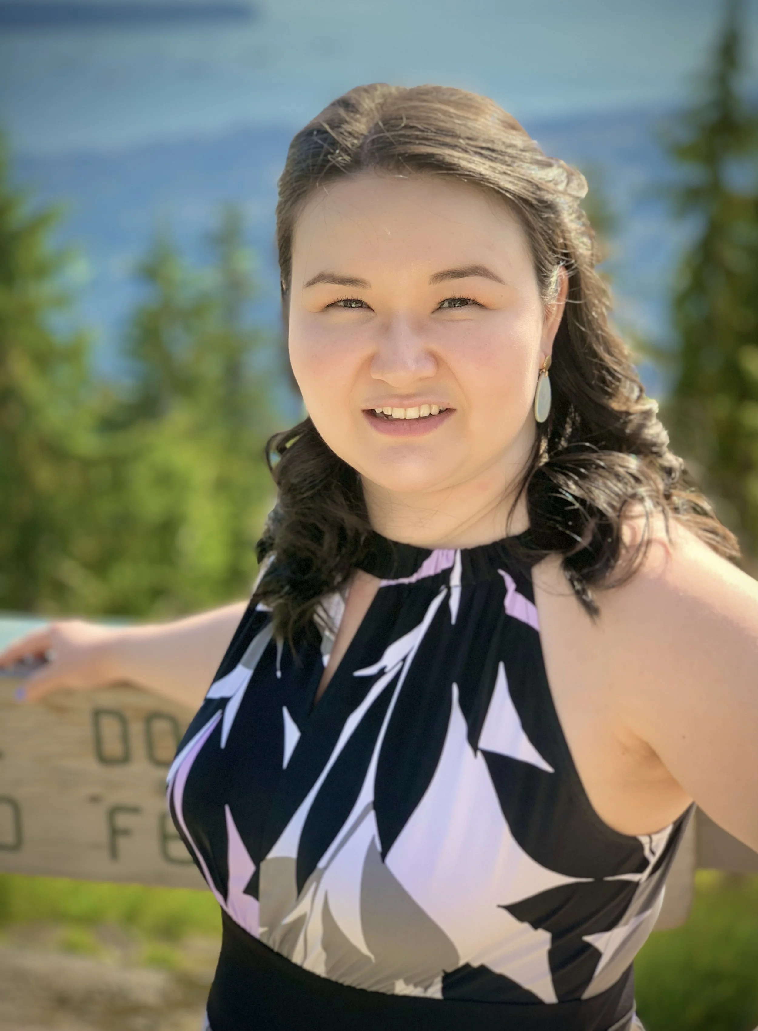 Julia Soojin Cavallaro (mezzo-soprano)