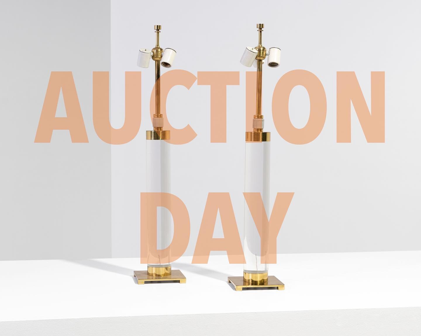 Here we are! Happy Fathers Day to everyone out there. Enjoy the great weather and bid on some awesome furniture today , beginning at 10 am EST, exclusively on @liveauctioneers. Happy bidding !