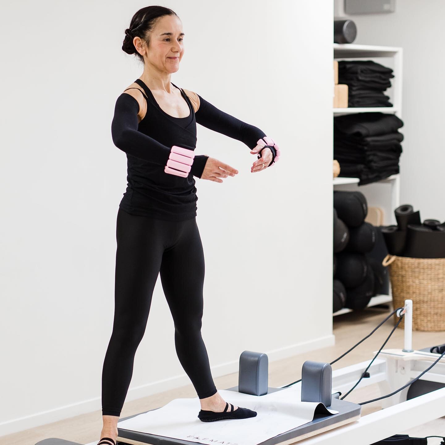 🖤 A shout out to the lovely @rosjoyh !!

💫 Here she is pictured working hard and mindfully, while having fun at @boutiqueballetpilates on the reformer, at the barre and on the mat! She would have to be one of the most dedicated adult ballet dancers