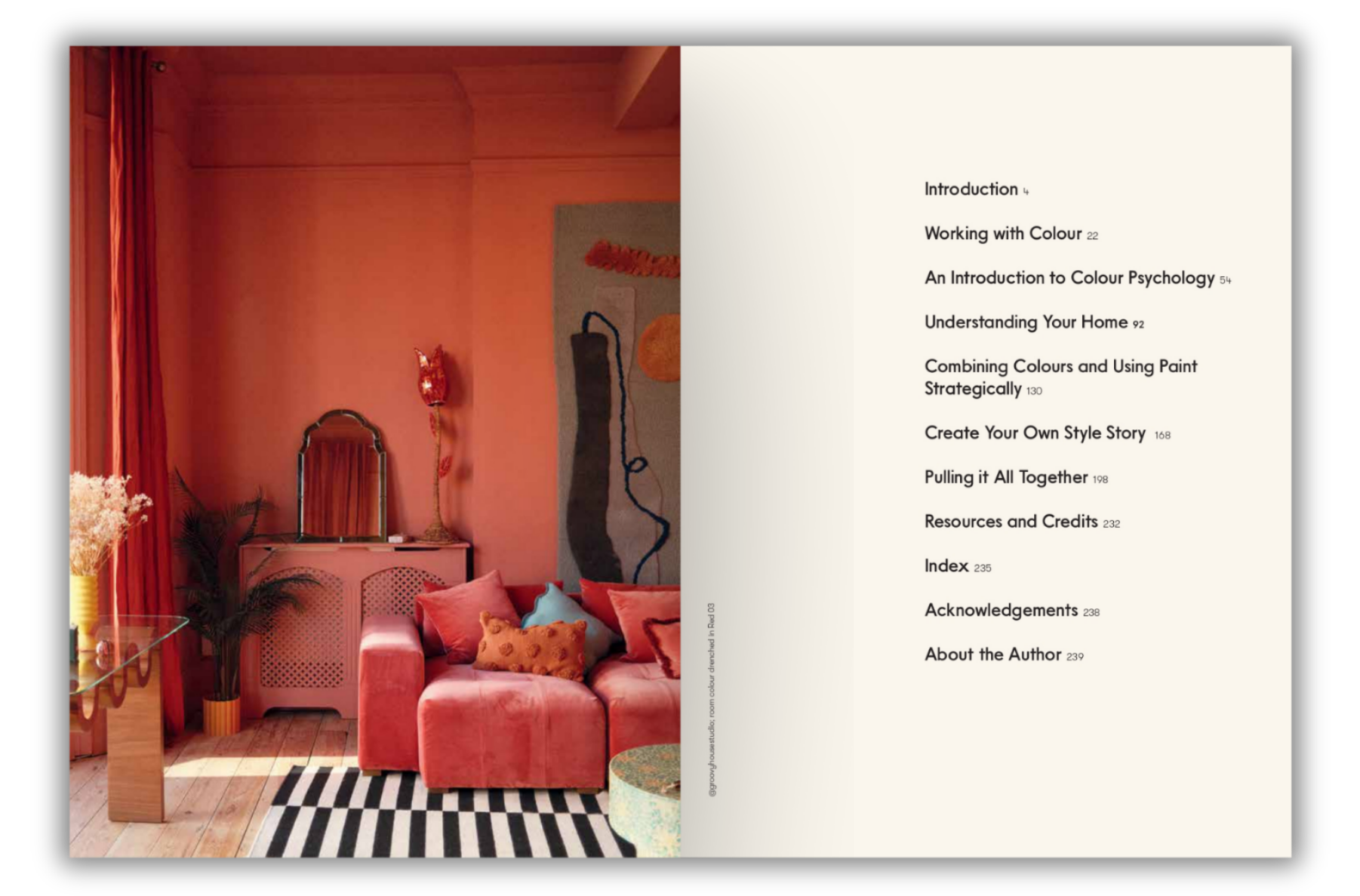 Master-the-Art-of-Colour-by-Tash-Bradley-of-Lick-Content-Production-Joanna-Thornhill-Contents-Page-Web-Layout.png