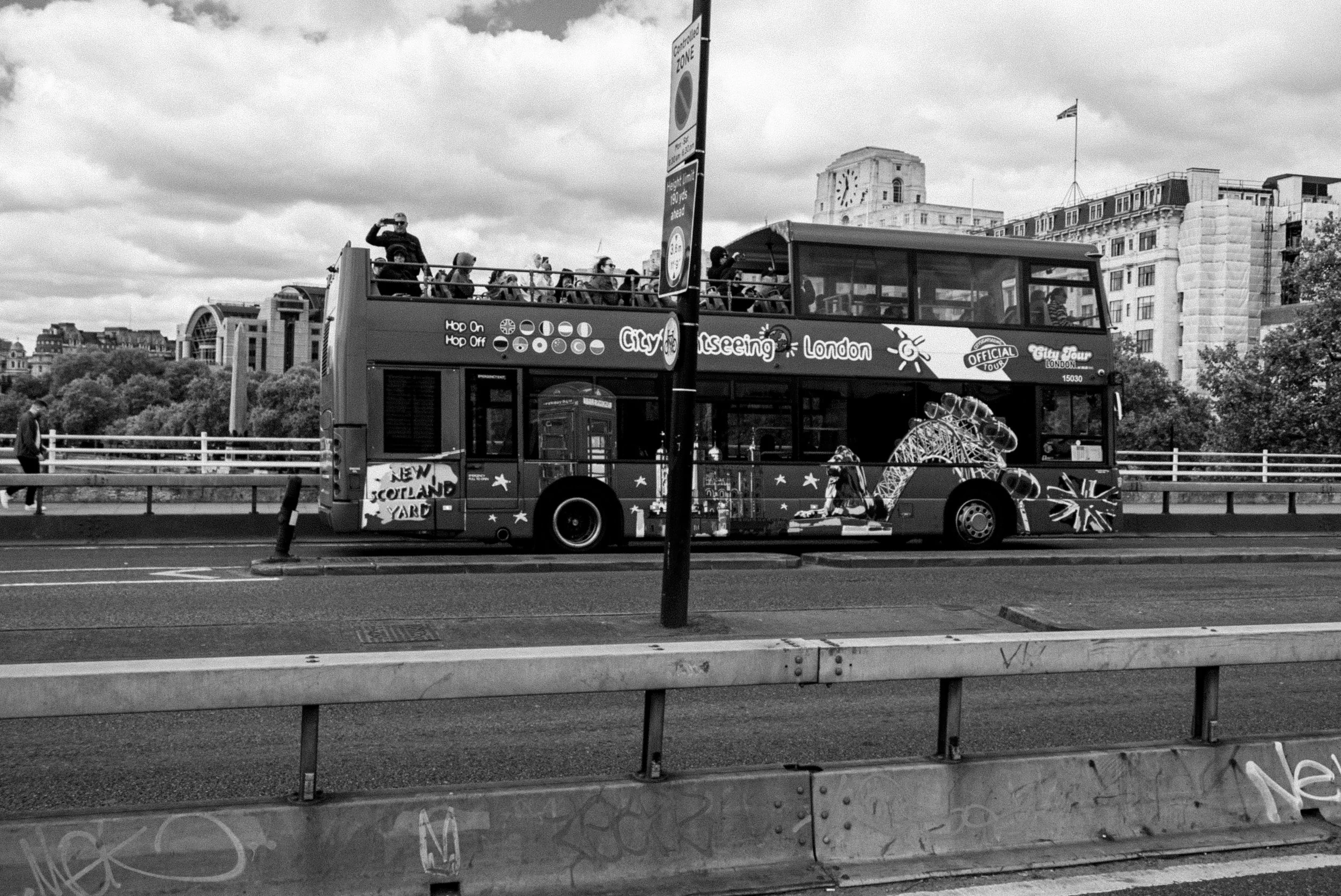 London Street Photography June 2025 - Jay Anderson Personal Photography & Film London 15.jpg