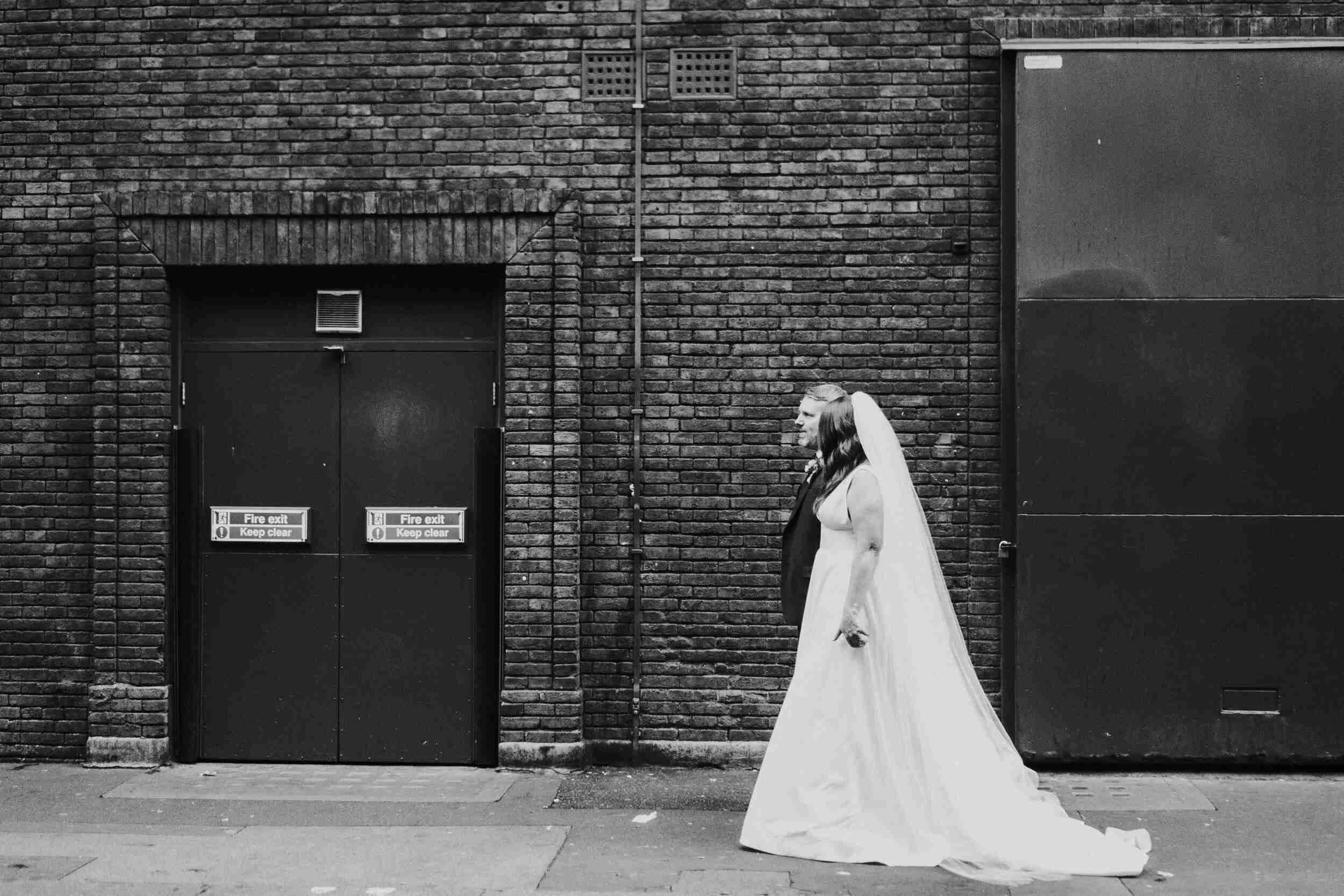 Joanna+&+Ian's+Union+Club,+Soho+Wedding+-+Jay+Anderson+Wedding+Photography+&+Film+London+418-a35ee00fe805078897f7c2f4053bb12e.jpg