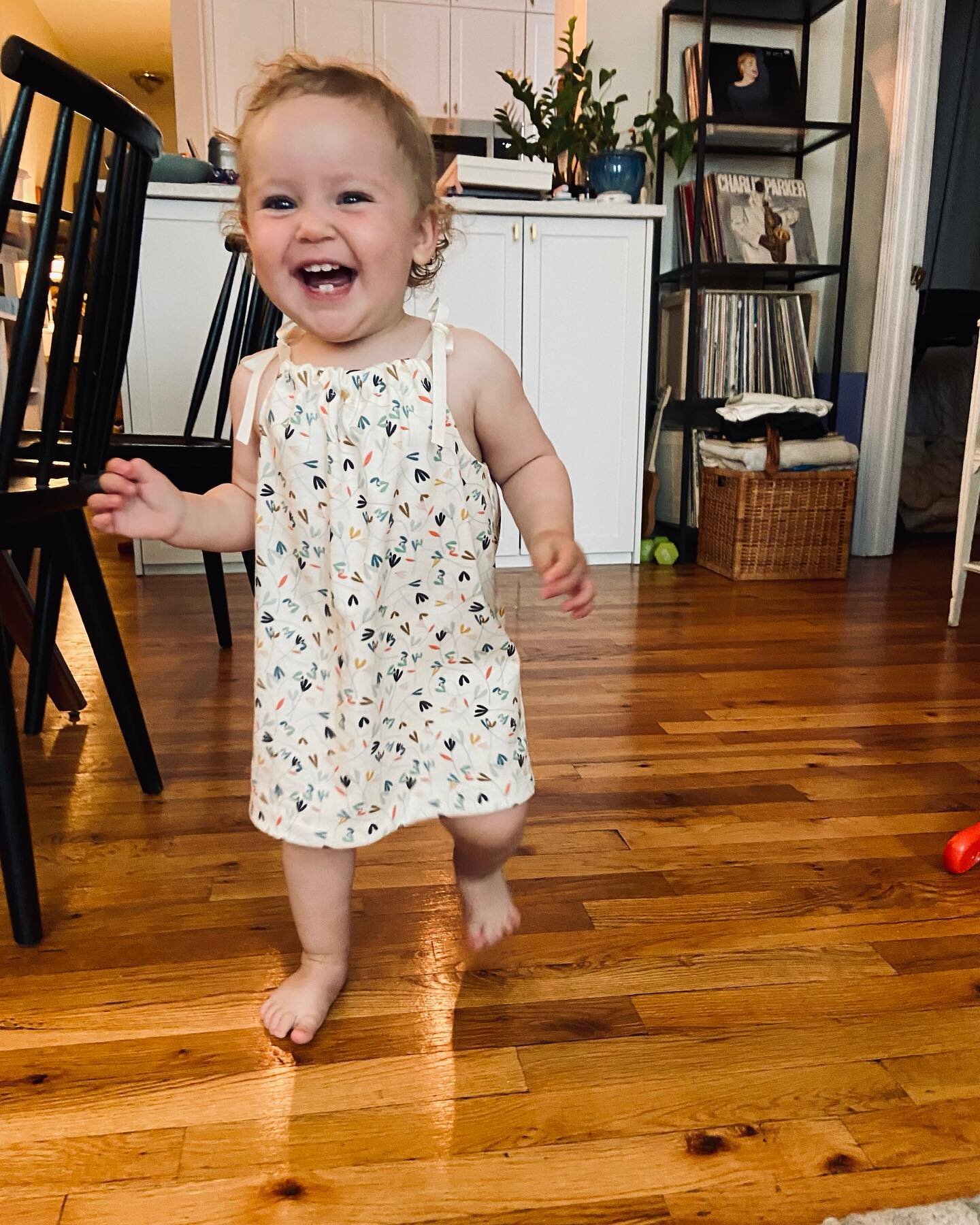 It&rsquo;s tough to catch my daughter standing still, but may I present the very first dress I&rsquo;ve ever made 🥳 I&rsquo;m proud of all the wonky seams and mostly excited to see one of my favorite prints come to life on one of my favorite humans!