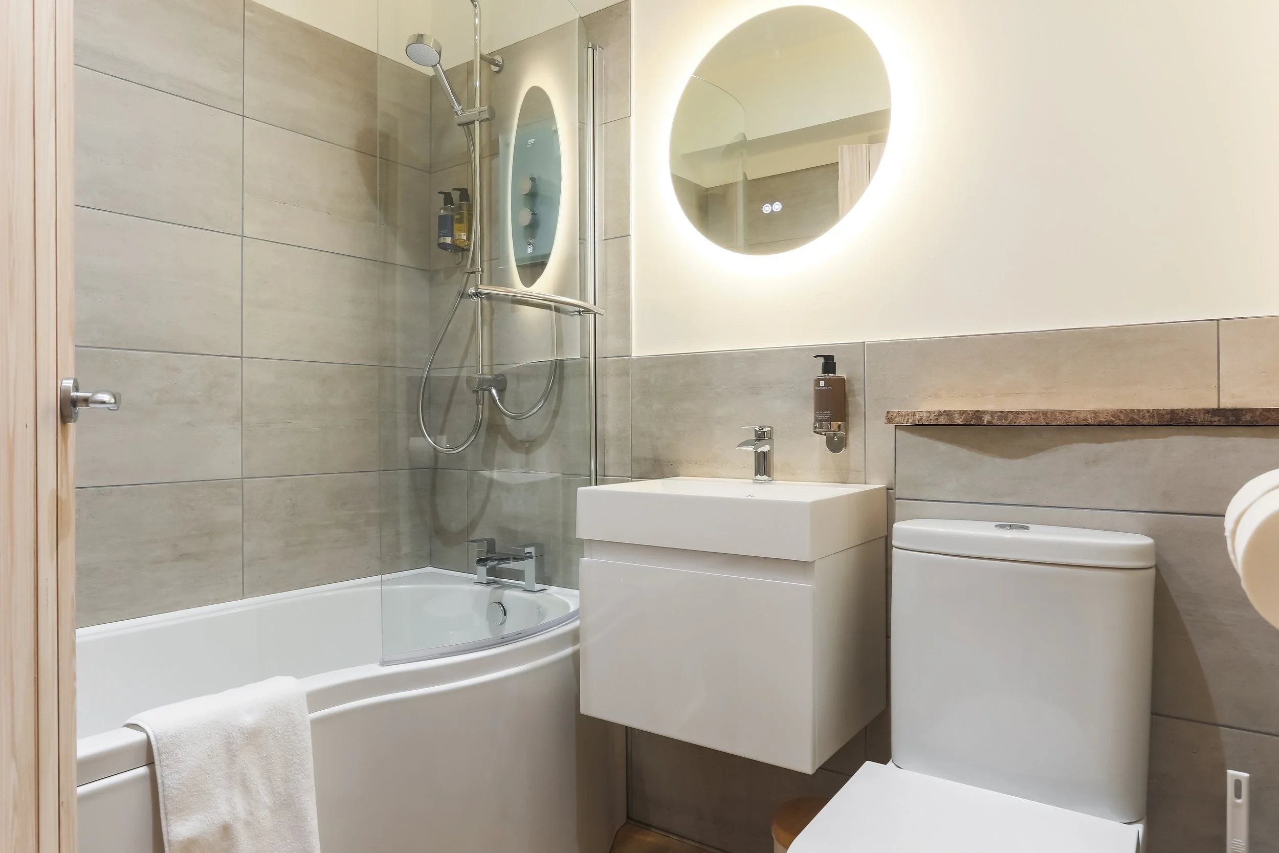 43   PLAS ASHPOOL HIGH RES-1.jpg