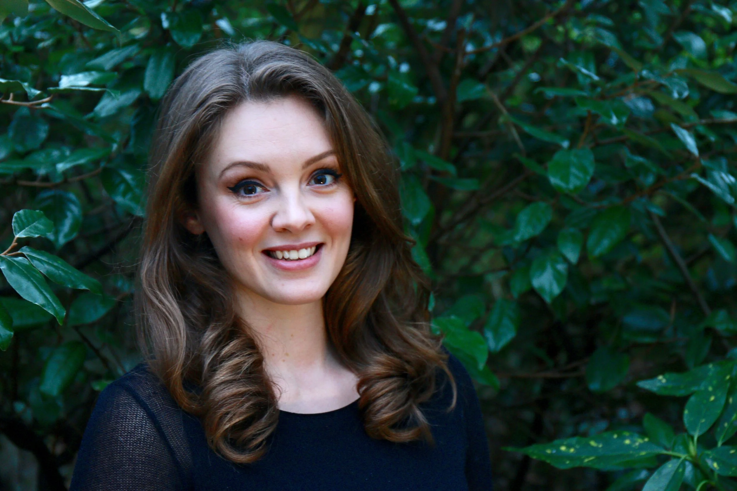 Angharad Lyddon Mezzosoprano.jpeg