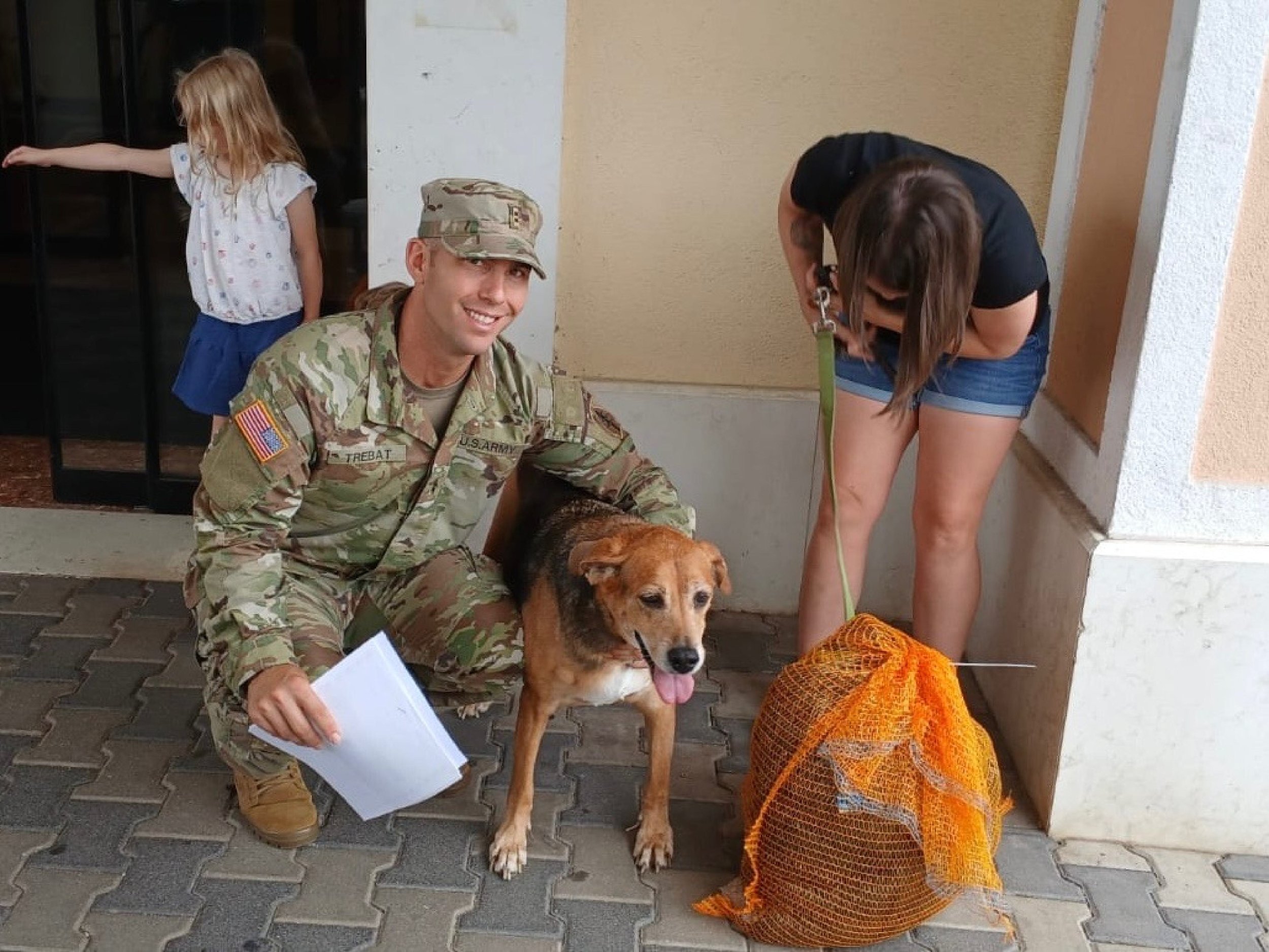 Reunited at Last: A Joyful Military Homecoming for Vincent Trebat and His Best Friend