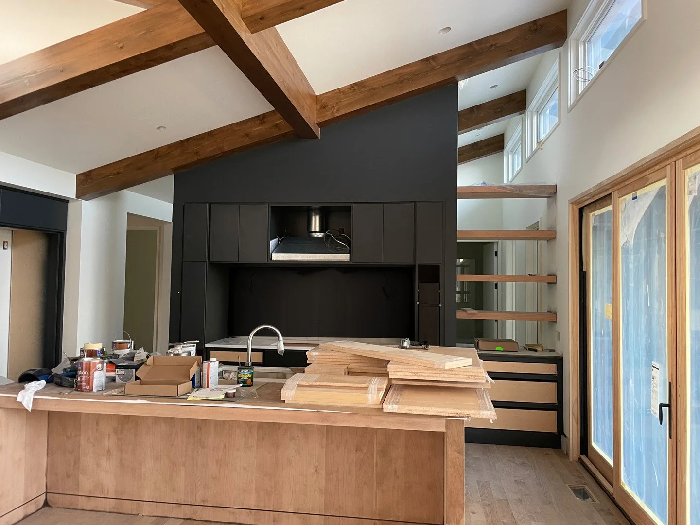 KITCHEN_02.jpg