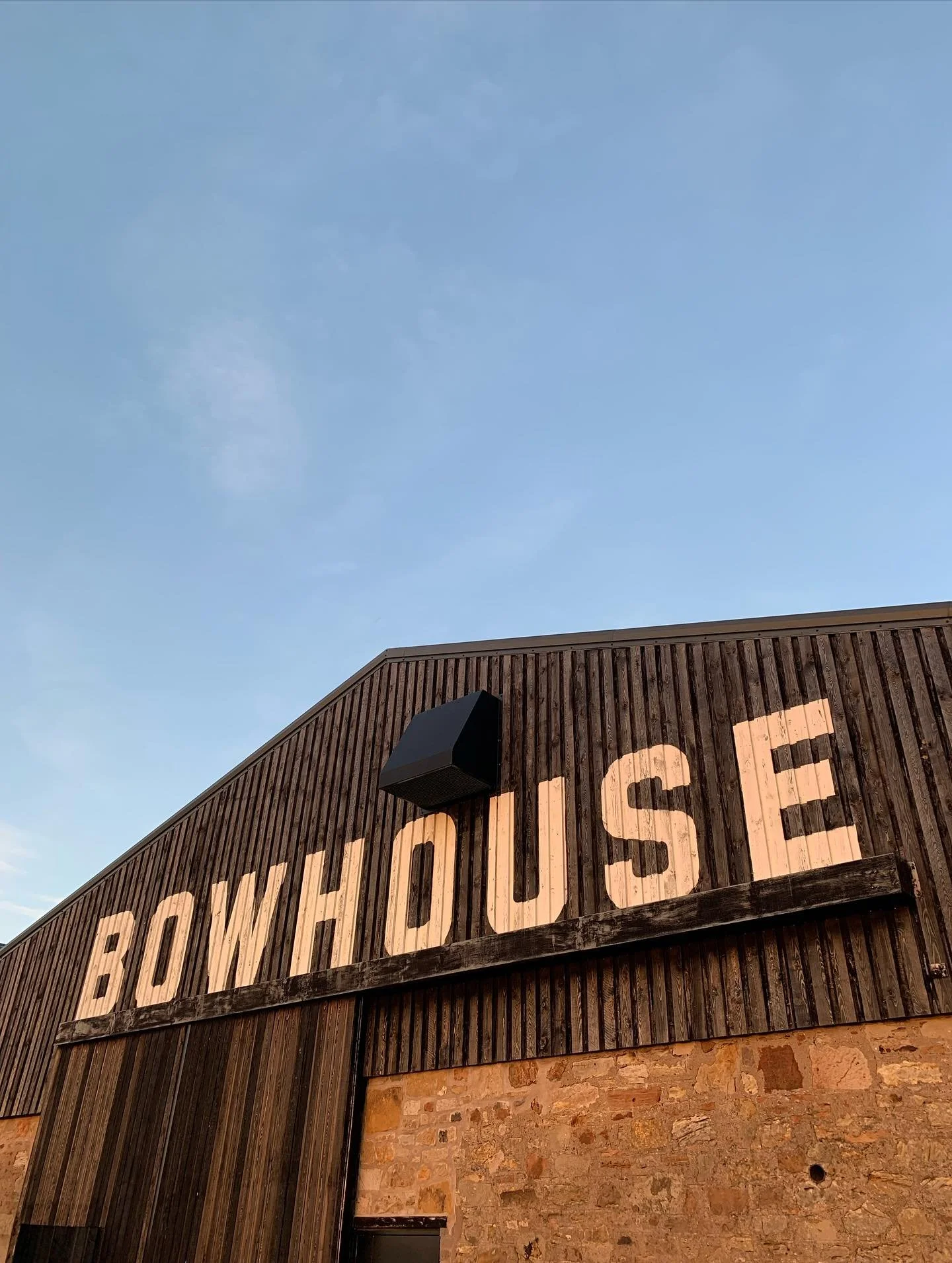 Back east side baby, for this weekends @bowhousefife with @teagreenevents 

I&rsquo;ll be there both Saturday and Sunday with all the stuff, eating all the things and having a jolly good time. Maybe you could too?! 

Join us in The East Neuk of Fife 