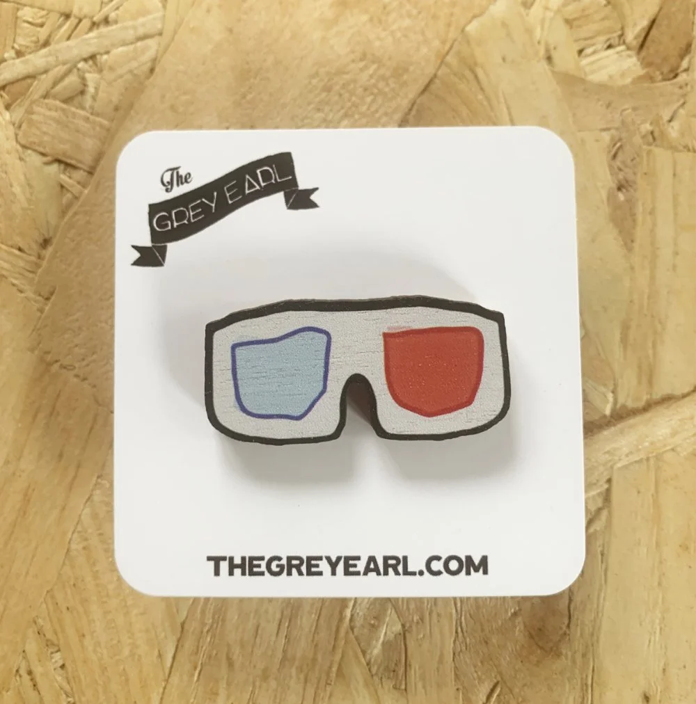 3D glasses - retro fashion - Wooden Pin Badge