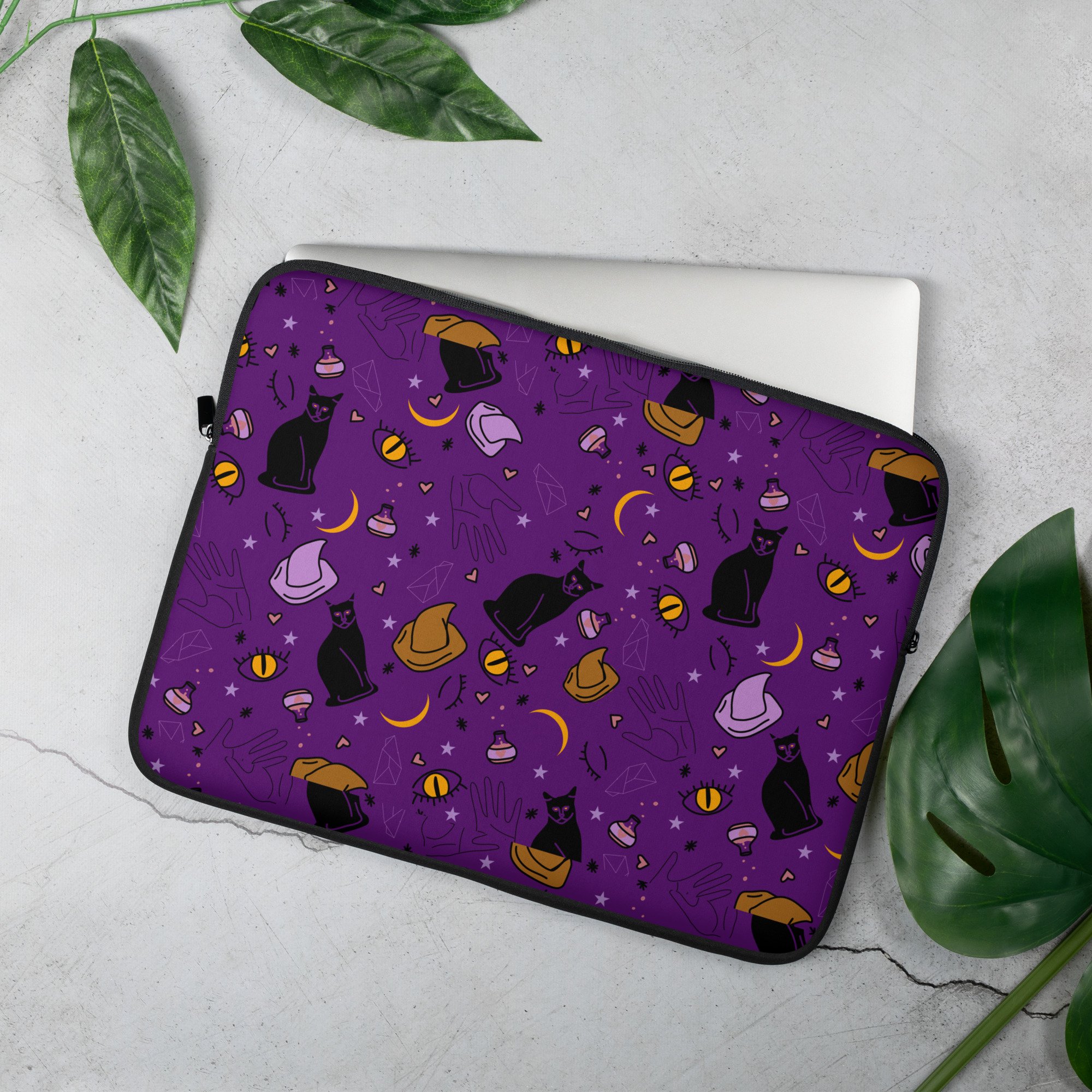 laptop-sleeve-15-front-6536b9b9edc9d.jpg