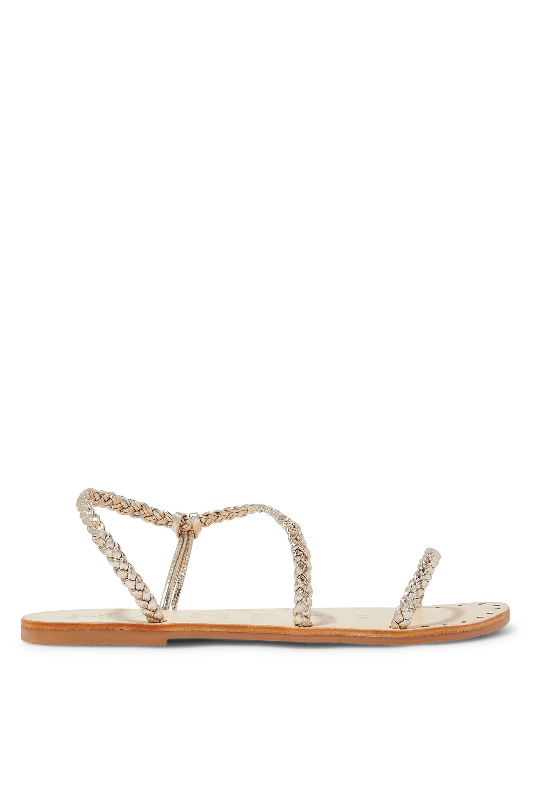 Chic Flat Neutral Summer Sandals 2022 — LEVATED DESIGN