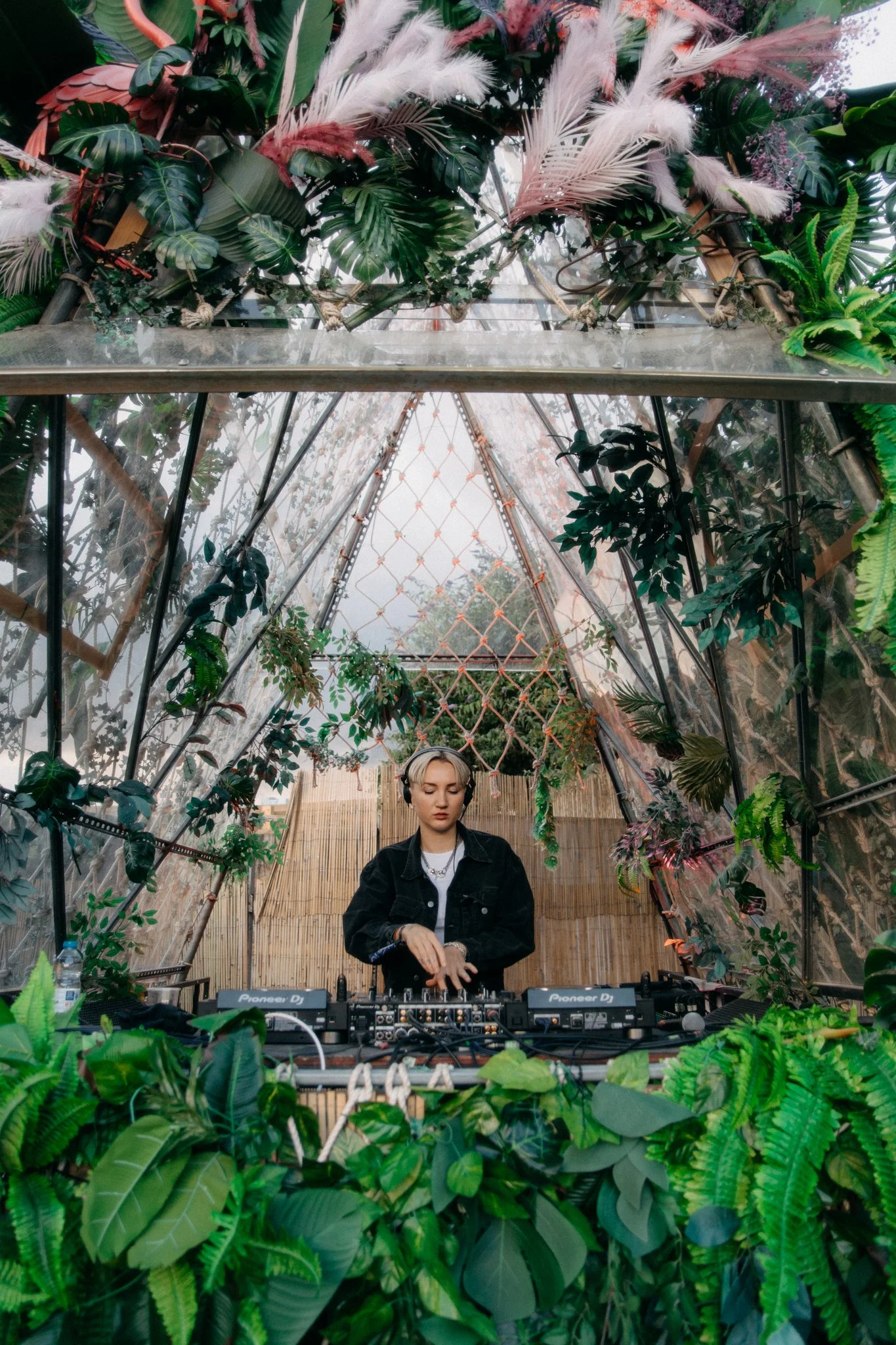 Spotify – Farr Out – @joshuahiatt (1 of 23).jpg