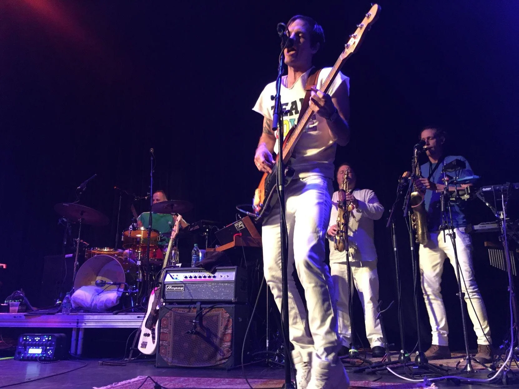 Vox Magazine: Houndmouth performs new and old songs at The Blue Note concert