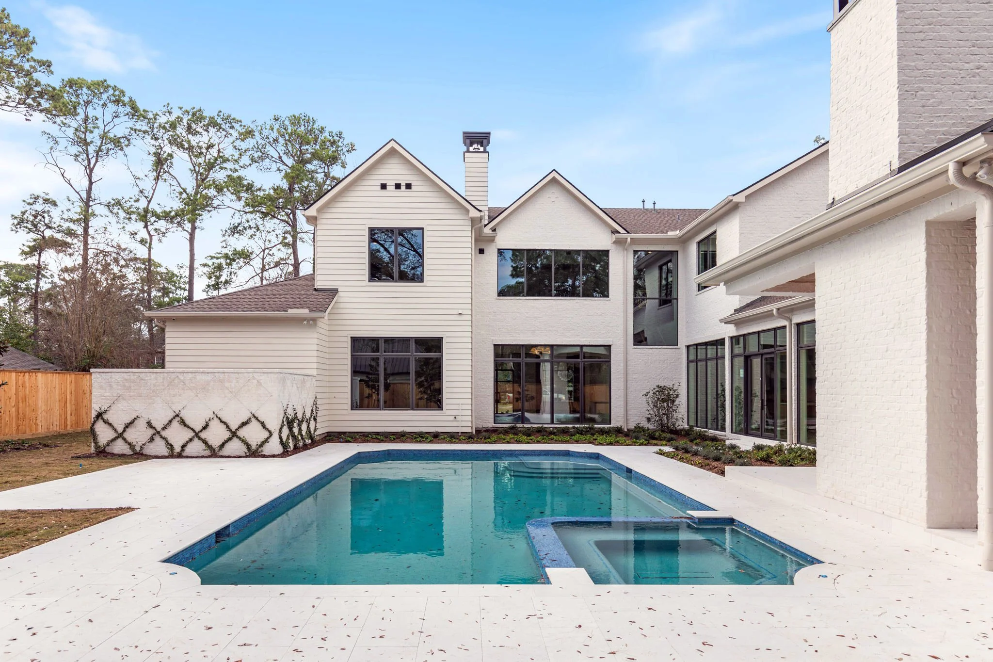 🏊&zwj;♀️☀️ HELLO SUMMER!🏊&zwj;♀️☀️
Welcome to summer! ☀️👒
Let the sunny adventures begin! 😎