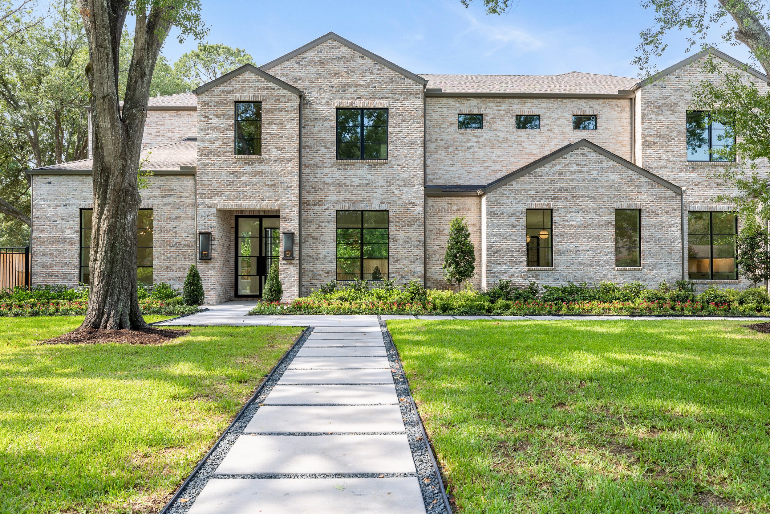Piney Point Village Traditional