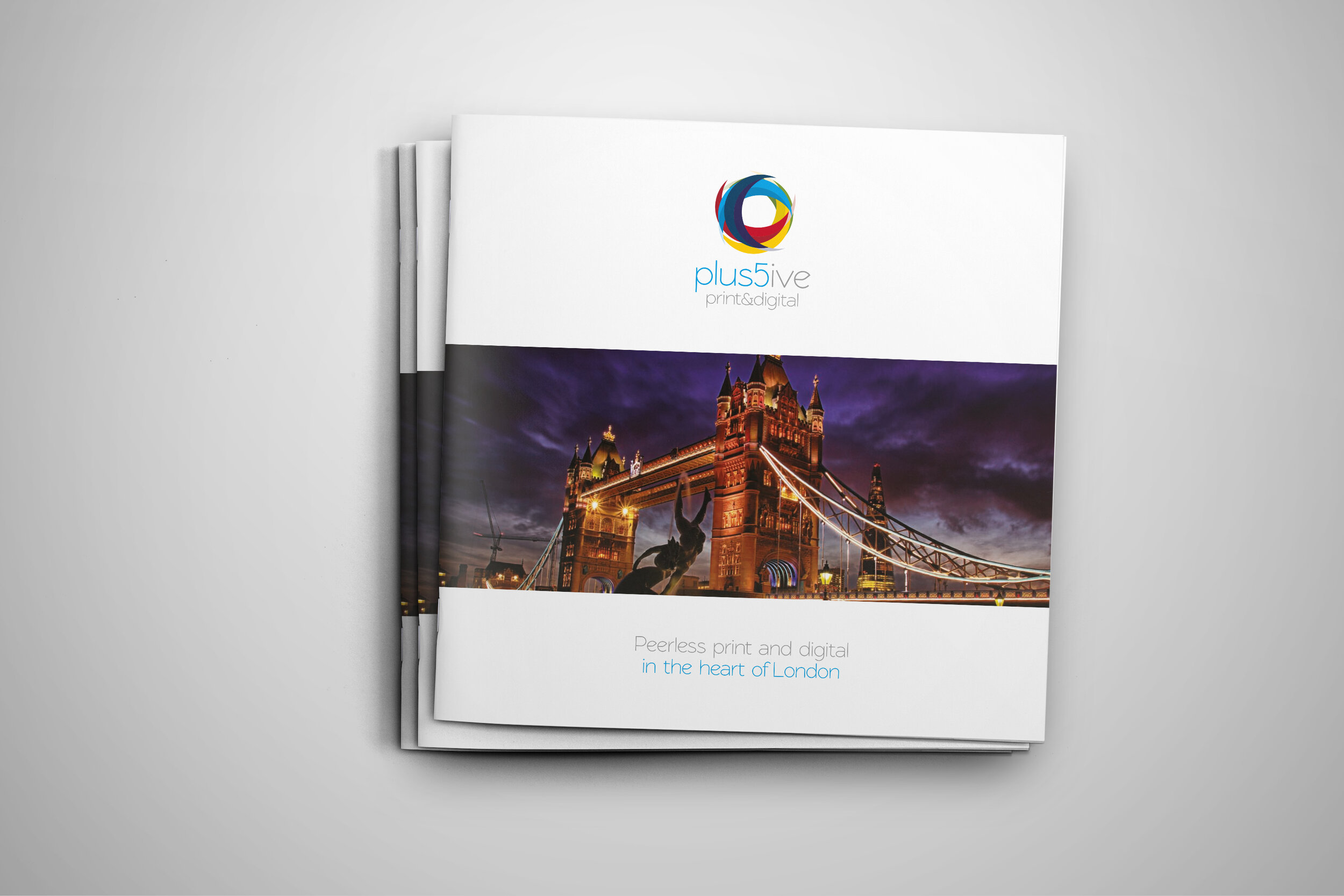plus5_brochure_01.jpg