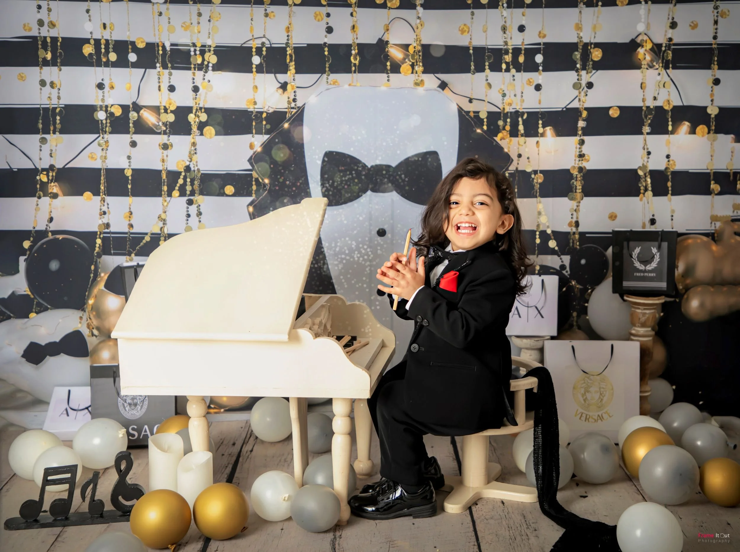 Creative milestone sitter photography at Frame It Out Photography, Faridabad, capturing sitting babies with premium styling