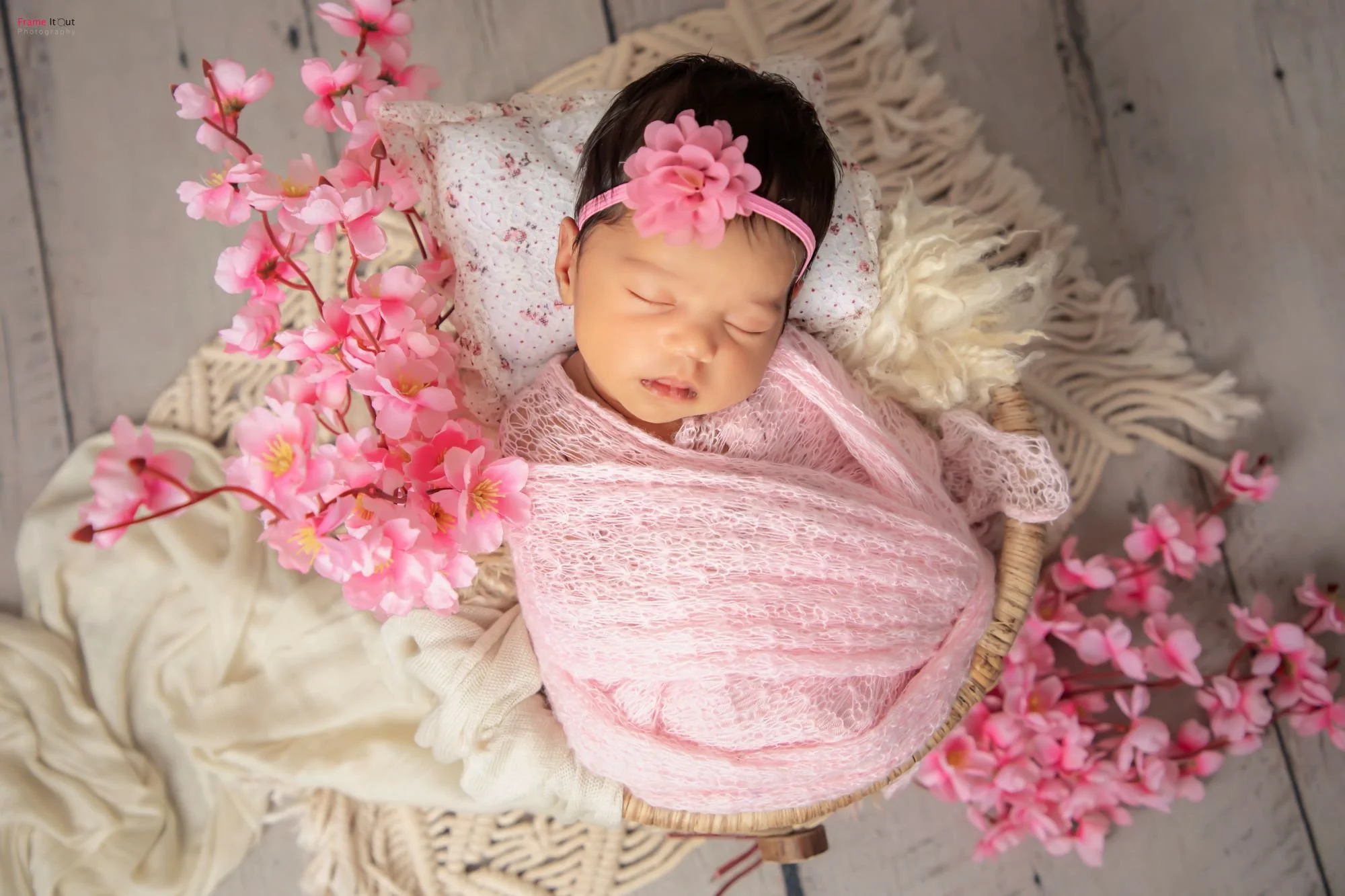 Safe and artistic newborn photography highlighting newborn comfort