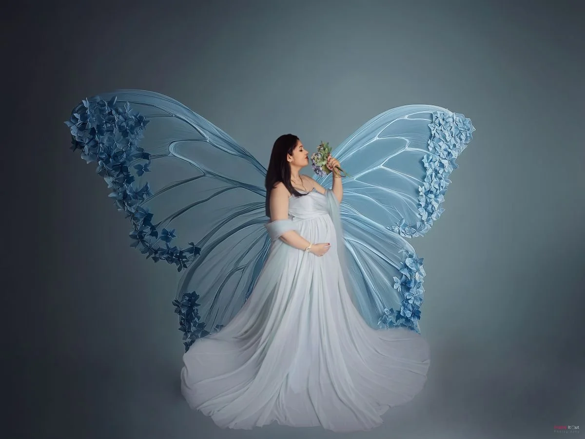 Elegant maternity photoshoot in Delhi – Frame It Out Photography