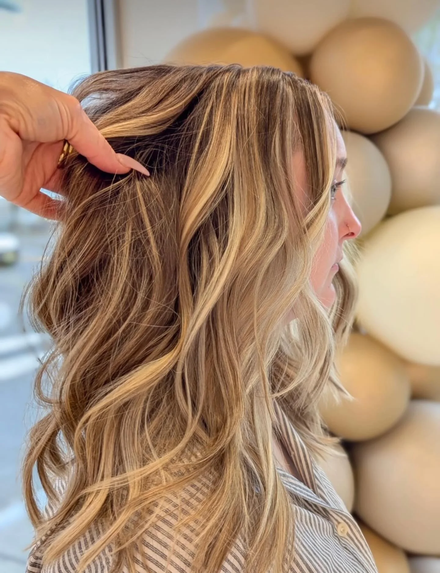 🚨 Kate&rsquo;s book is open and she&rsquo;s ready to have you in her chair at CG Studio! Call/text/book on Vagaro!
.
.
.
New salon clients will receive a complimentary lux blow out with any color service with Kate❣️
#doylestownhair #doylestownhairsa